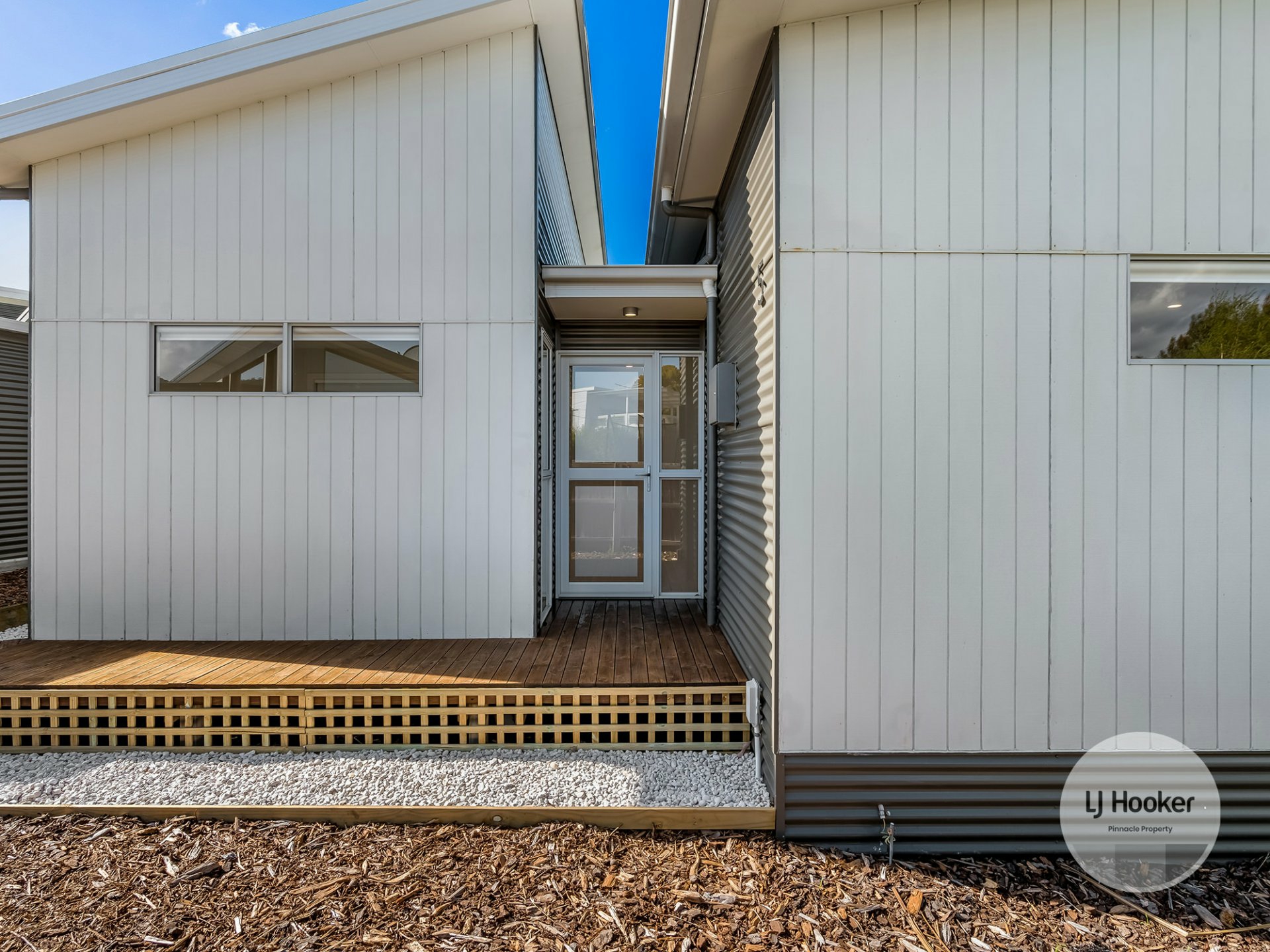 Unit 5/39 Staff Road, ELECTRONA