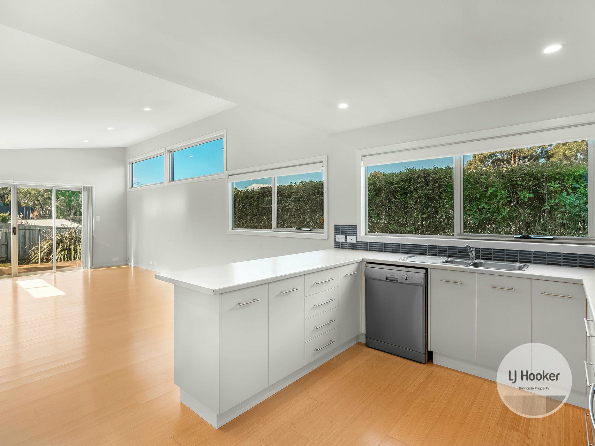 Unit 5/39 Staff Road, ELECTRONA