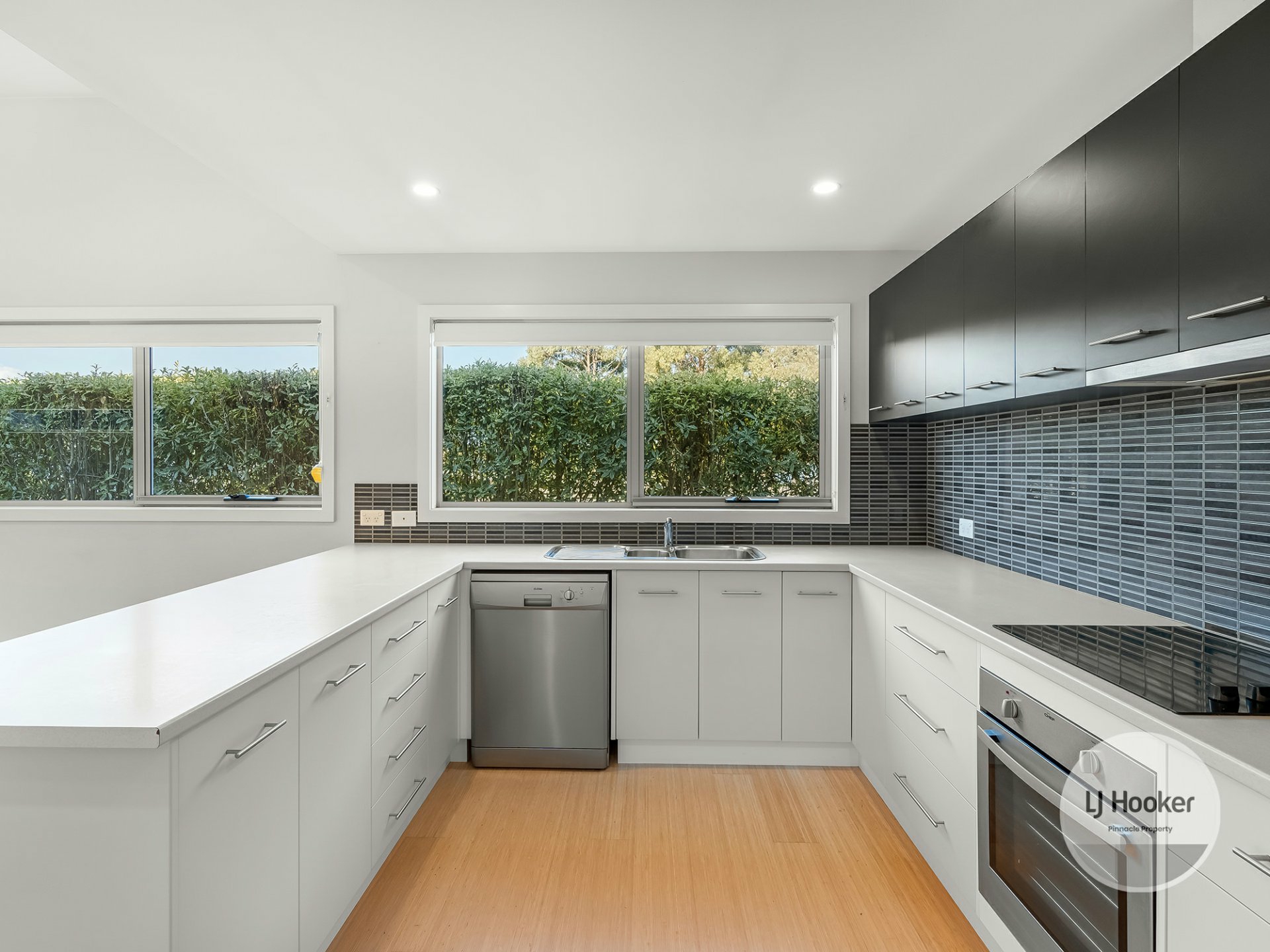 Unit 5/39 Staff Road, ELECTRONA