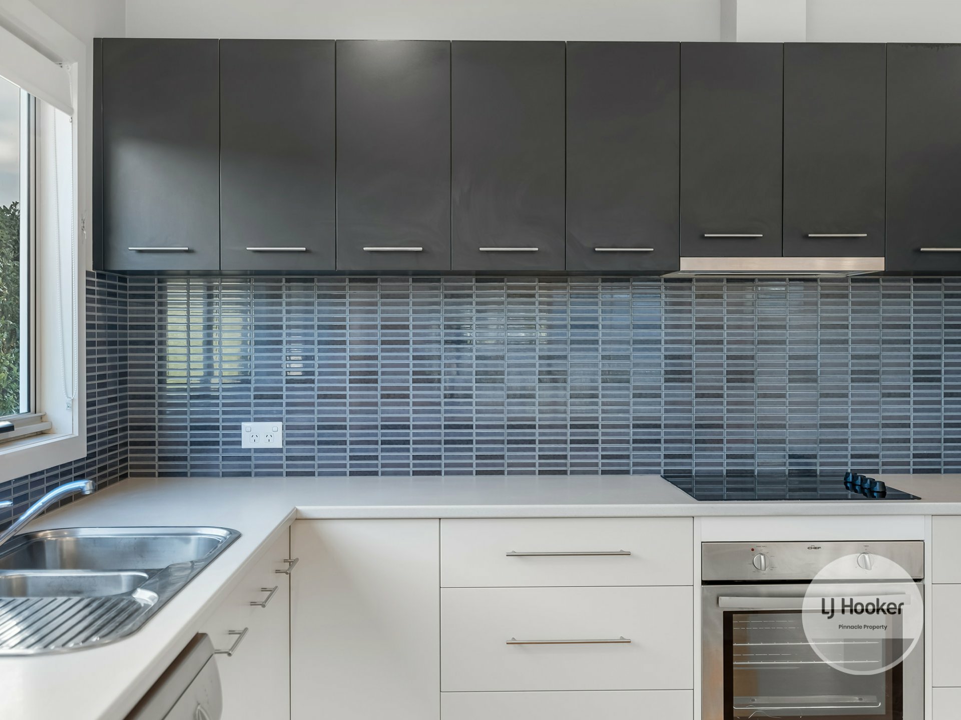 Unit 5/39 Staff Road, ELECTRONA