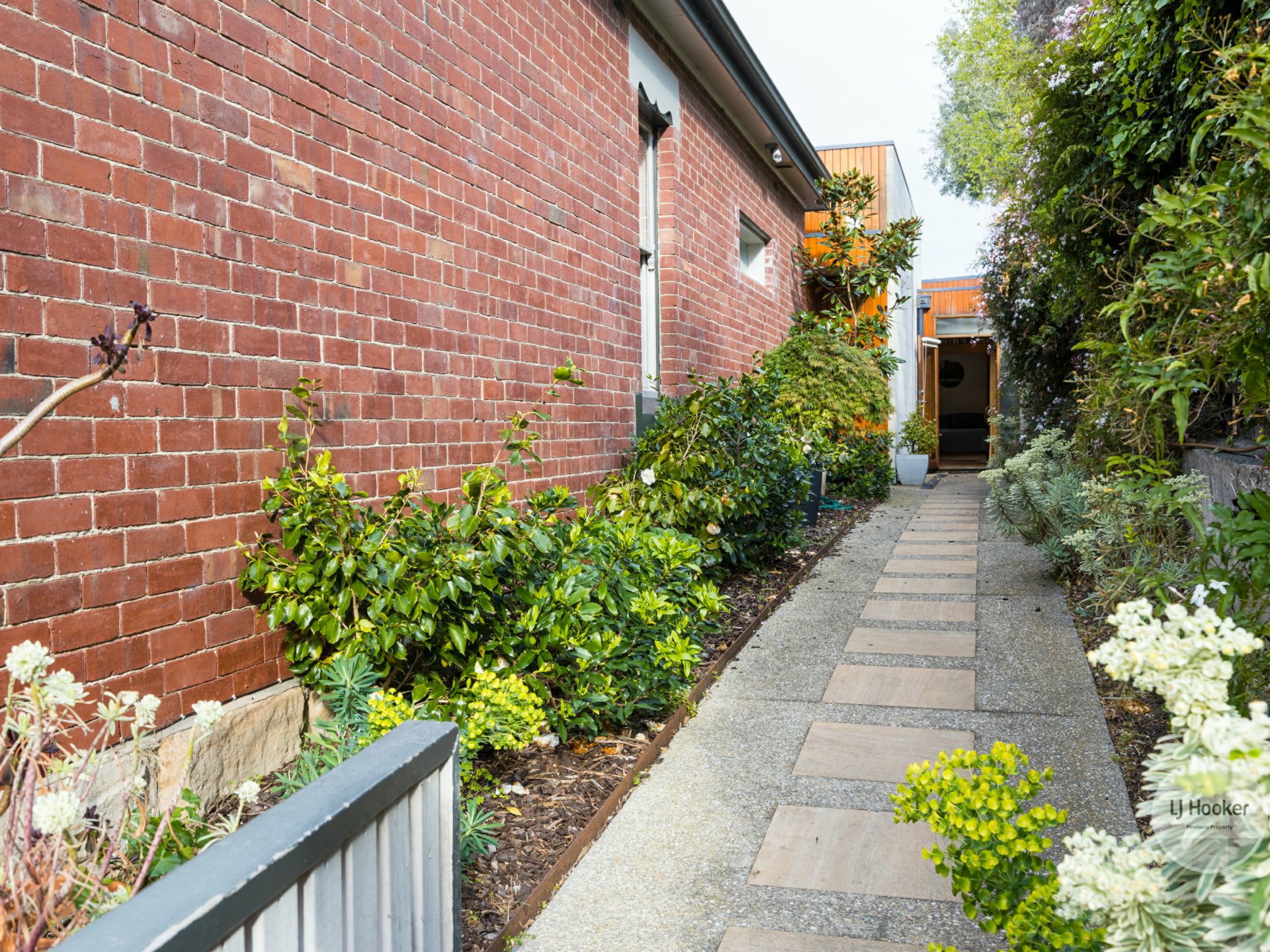 12 Forest Road, WEST HOBART