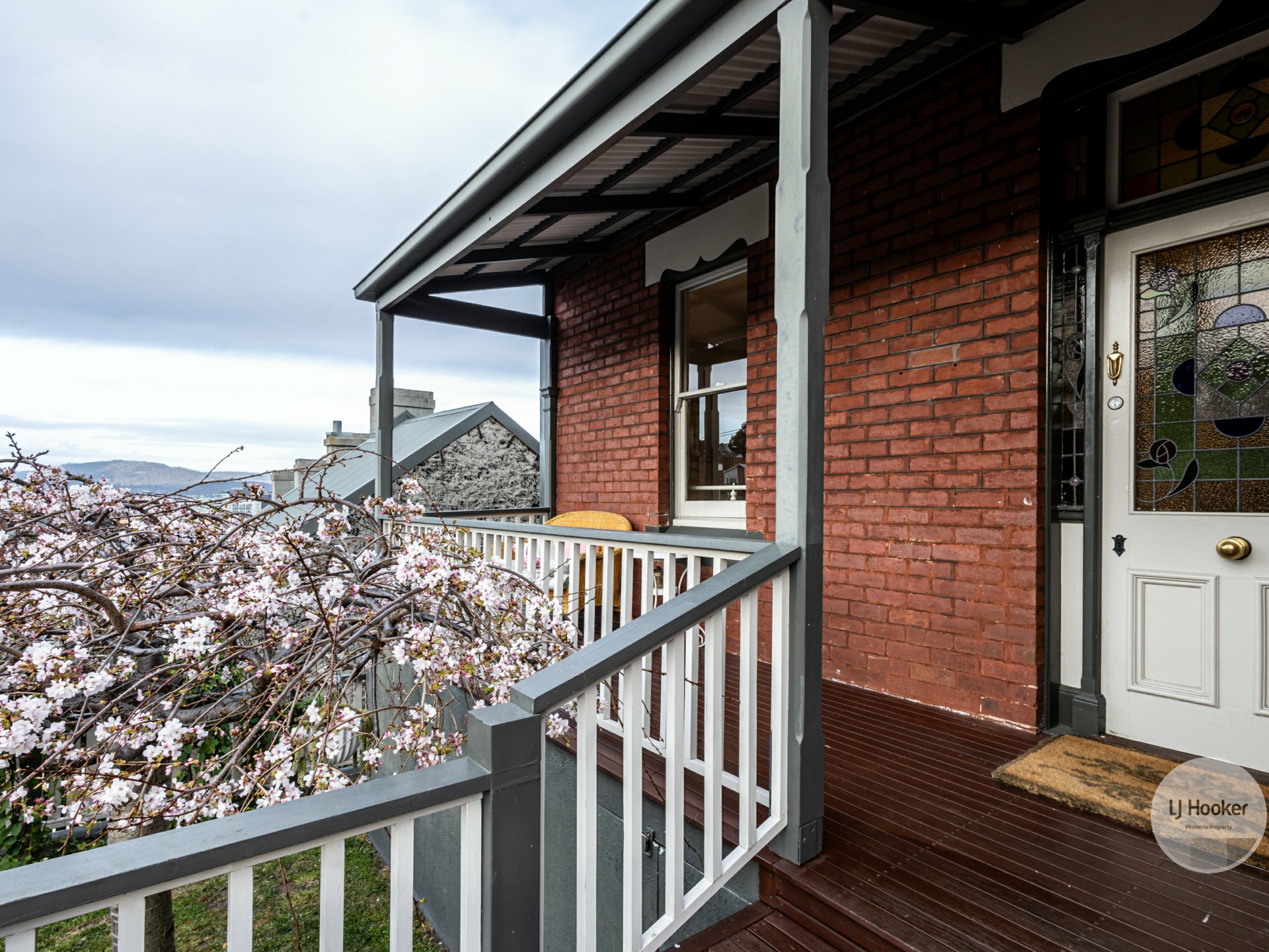 12 Forest Road, WEST HOBART