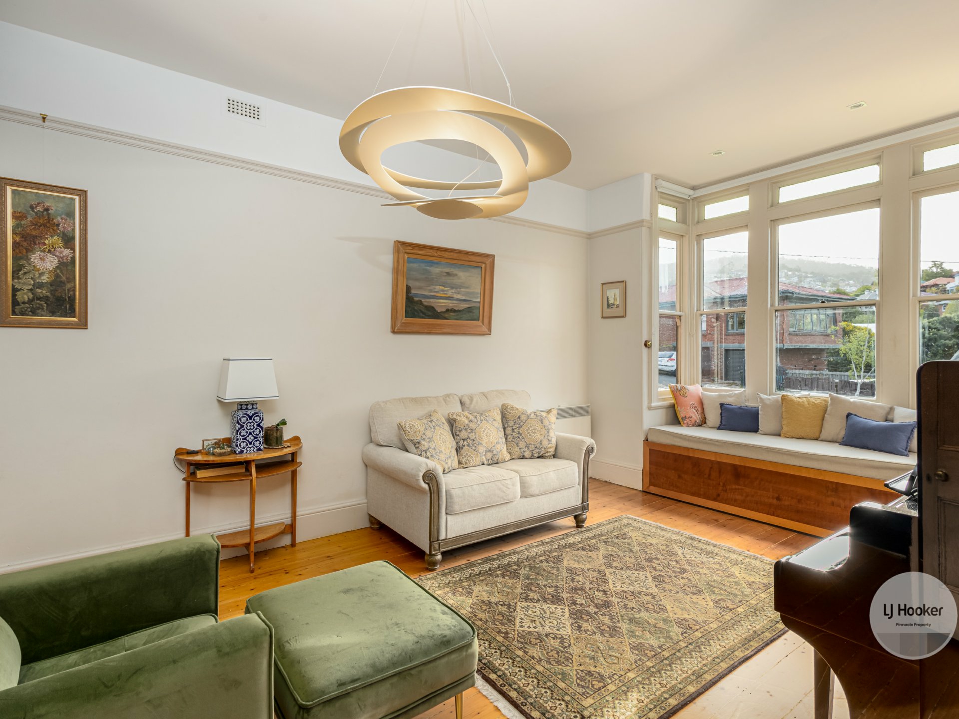 12 Forest Road, WEST HOBART
