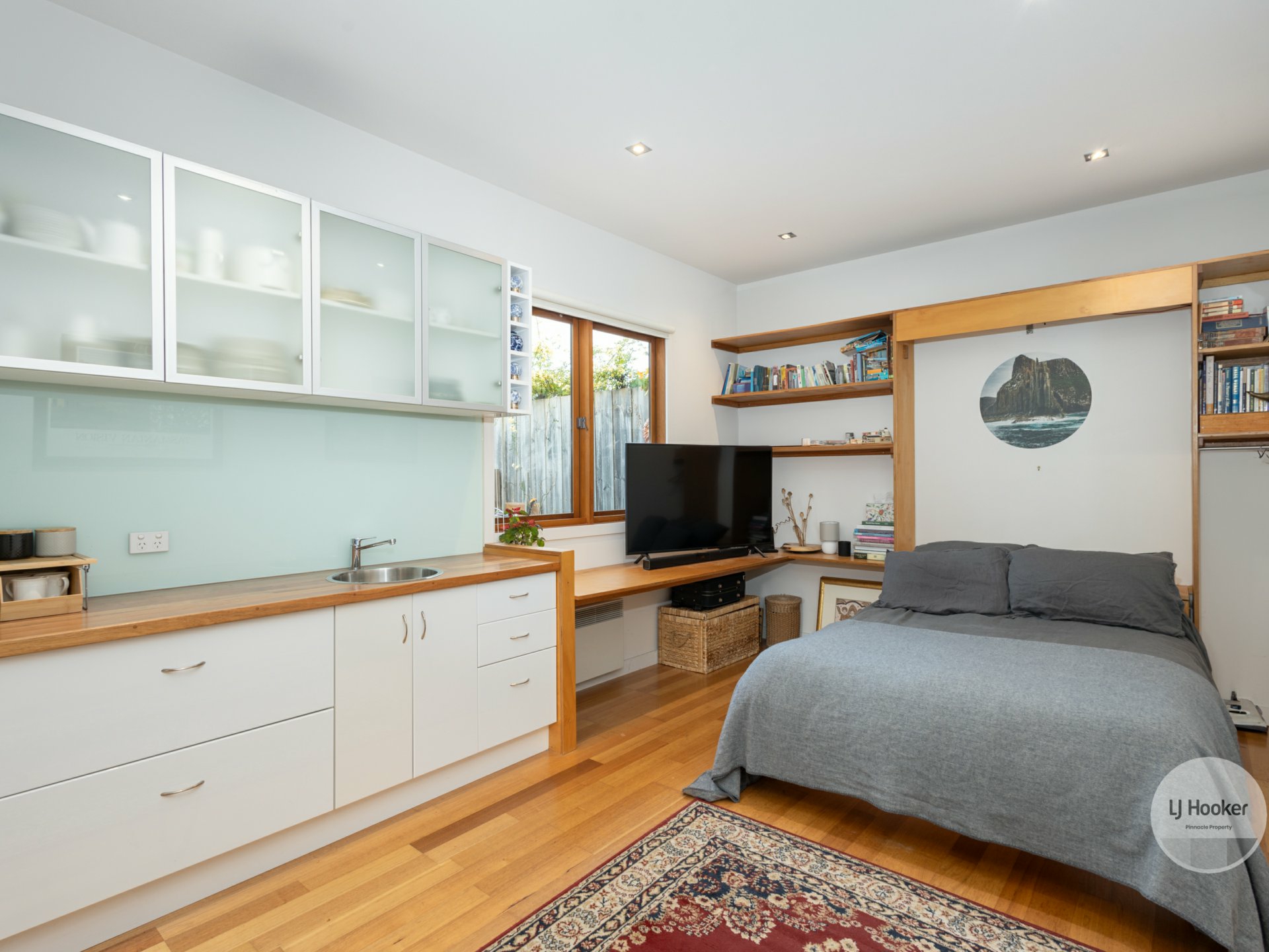 12 Forest Road, WEST HOBART
