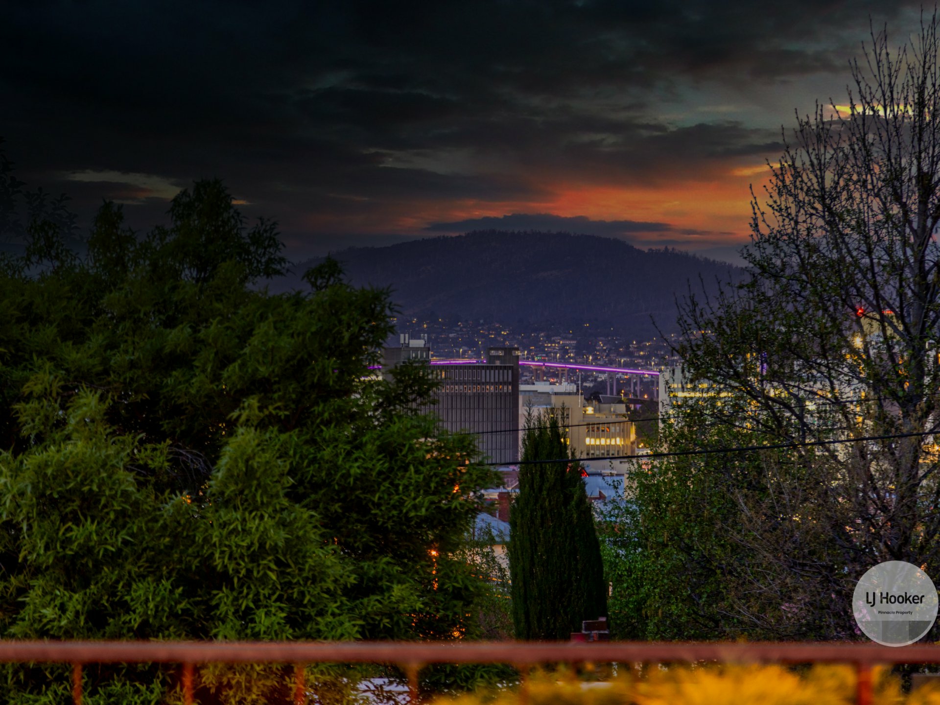 12 Forest Road, WEST HOBART