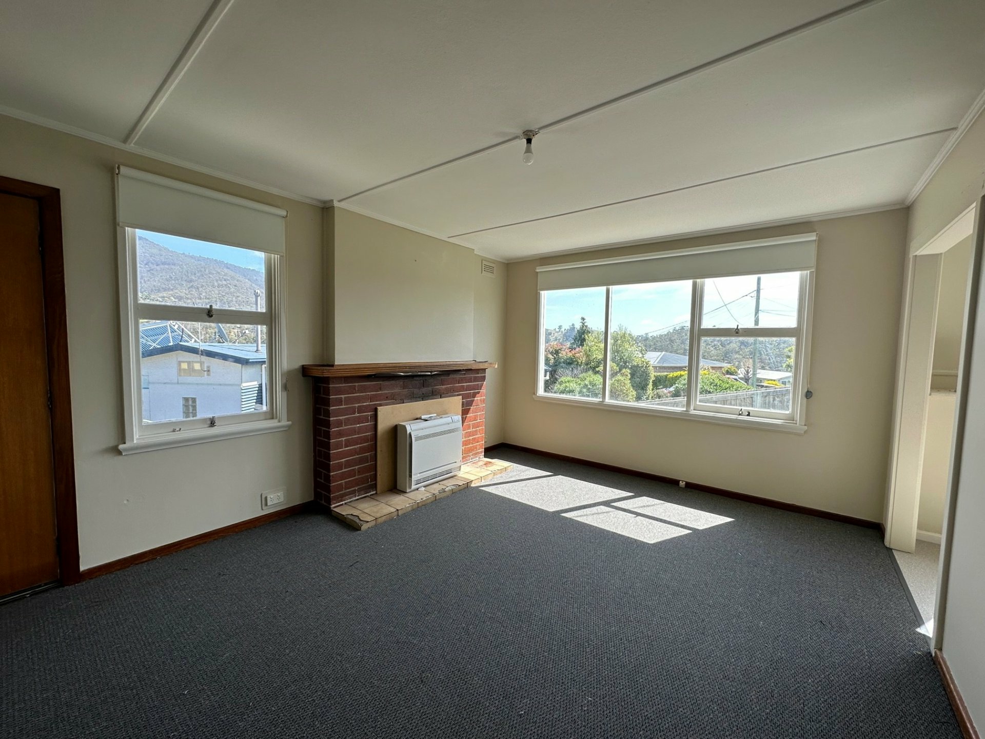 25 Spring Street, CLAREMONT