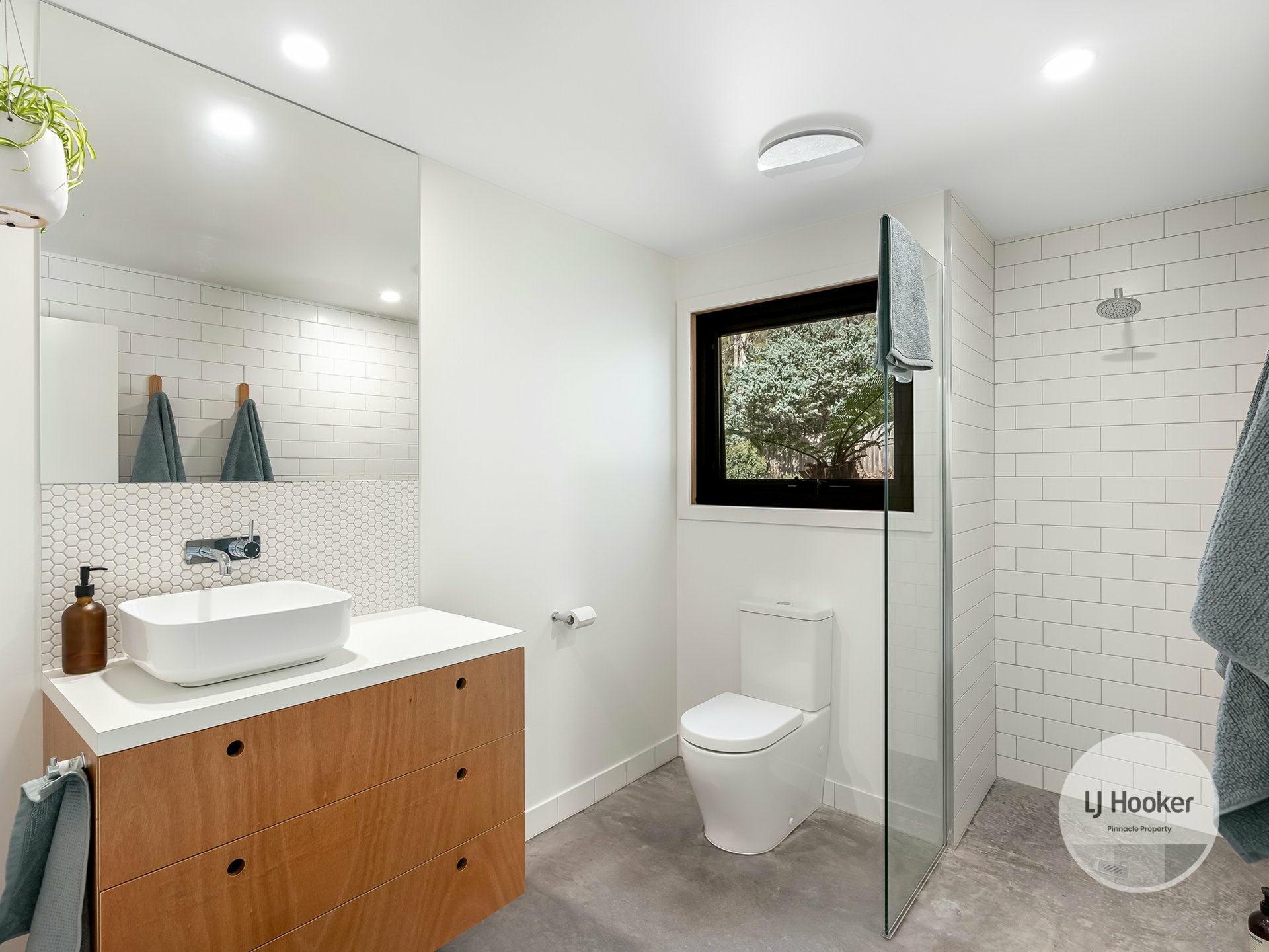54 Channel Highway, TAROONA