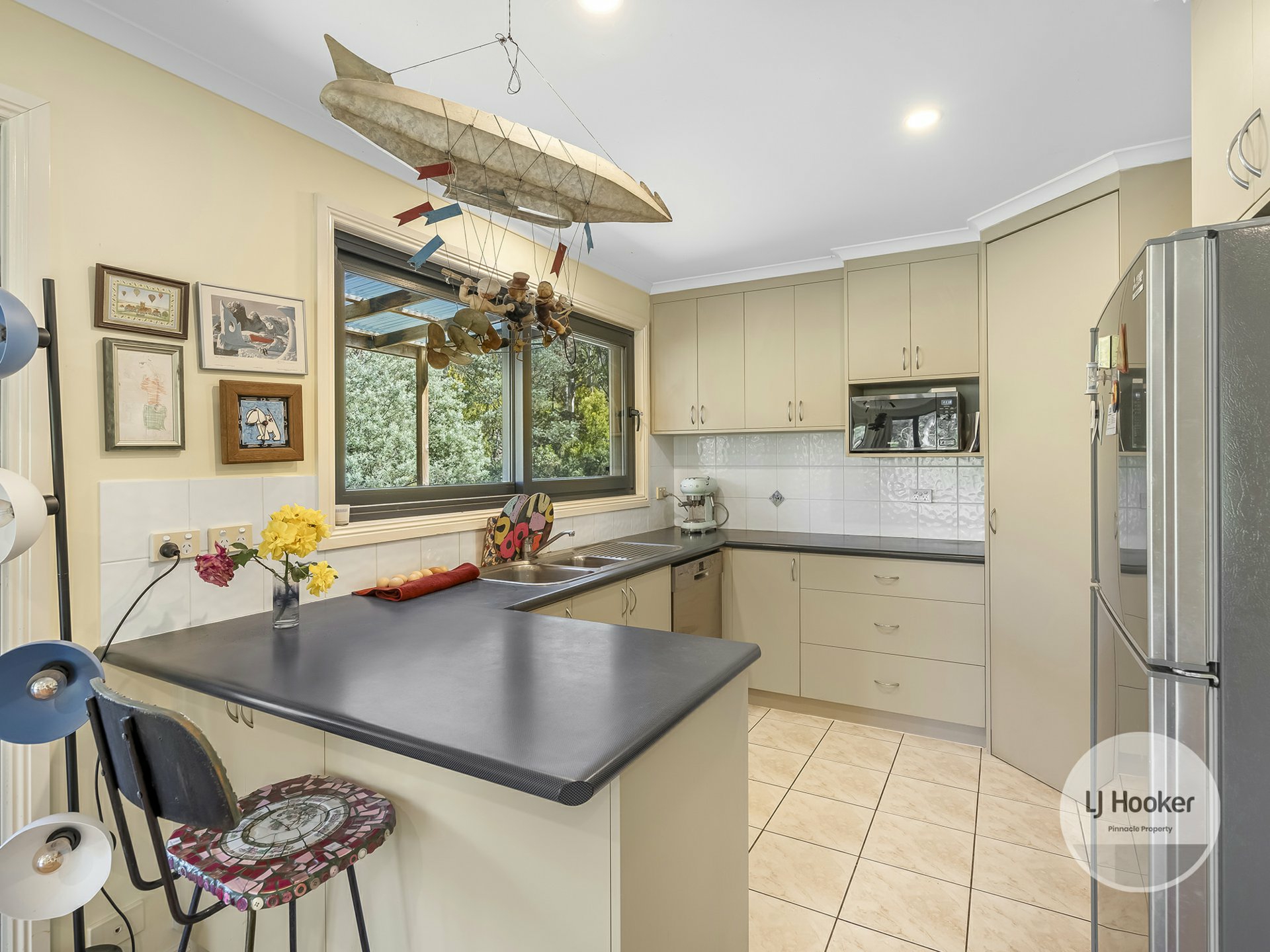 20 Old Farm Road, SOUTH HOBART