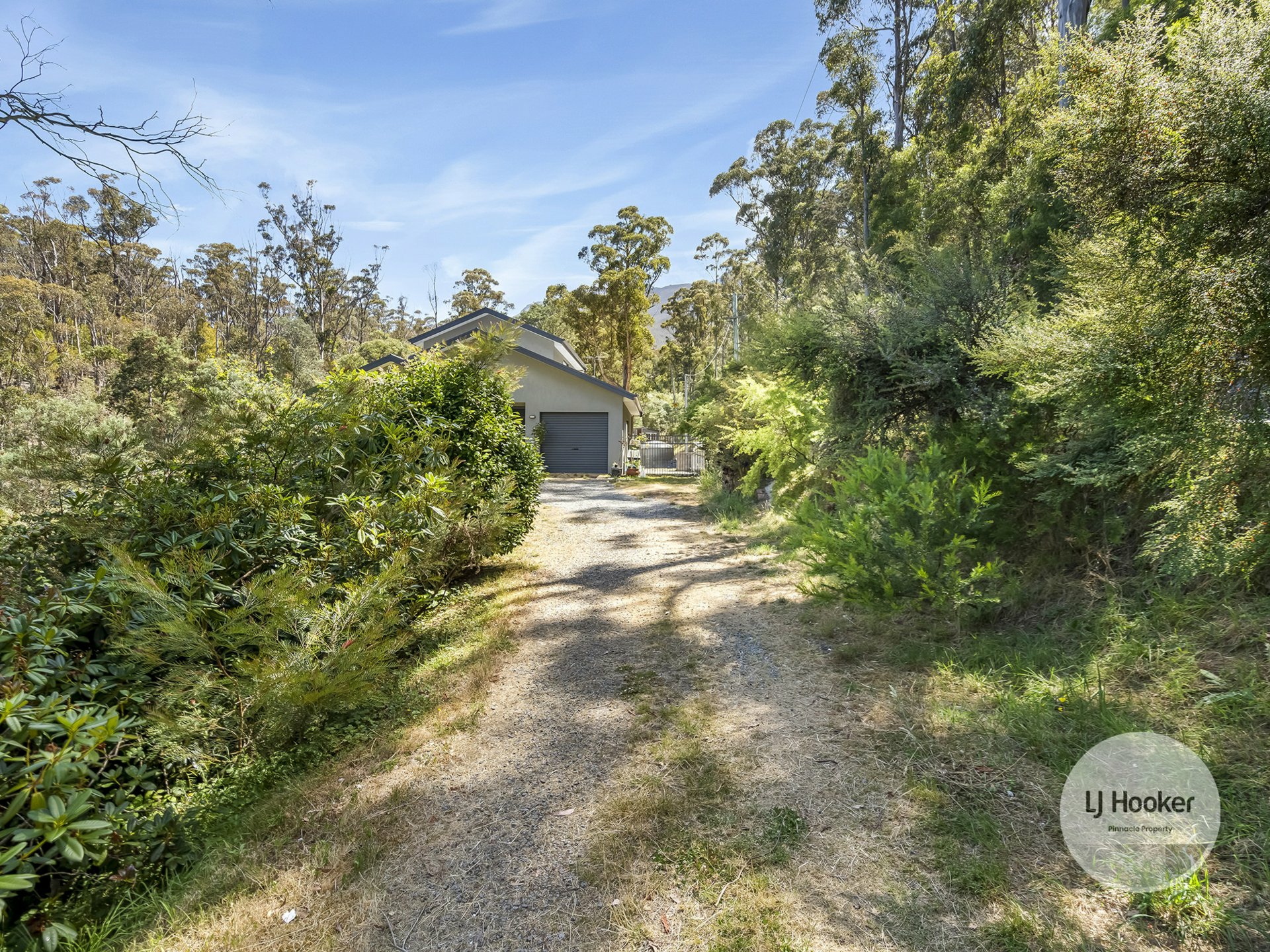 20 Old Farm Road, SOUTH HOBART