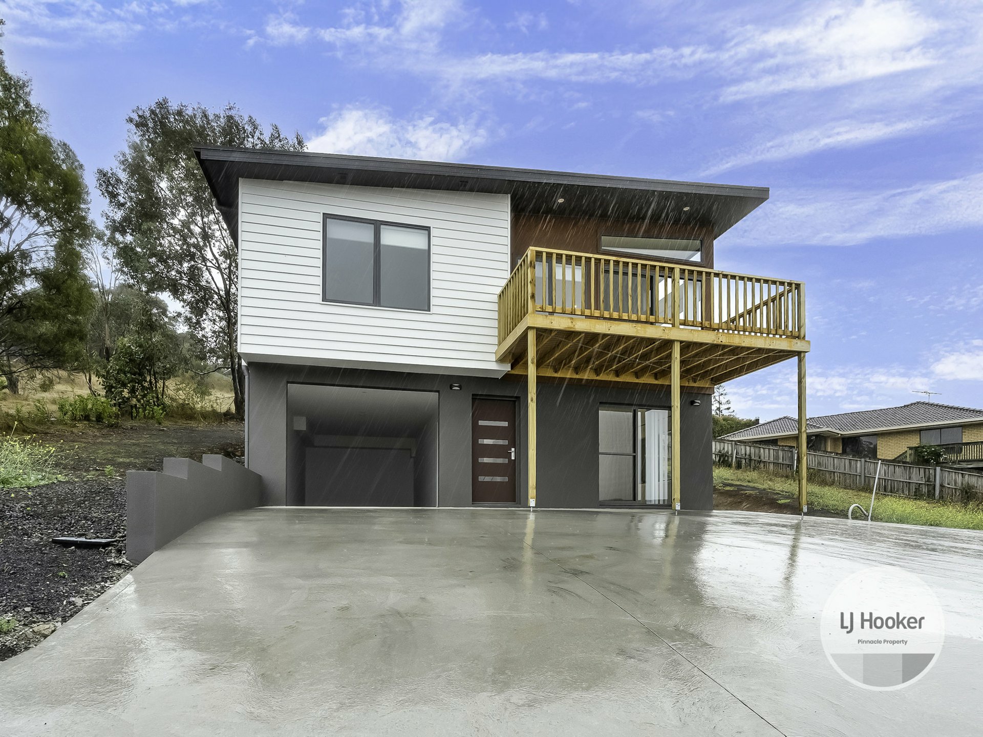 18 Alexa Drive, AUSTINS FERRY