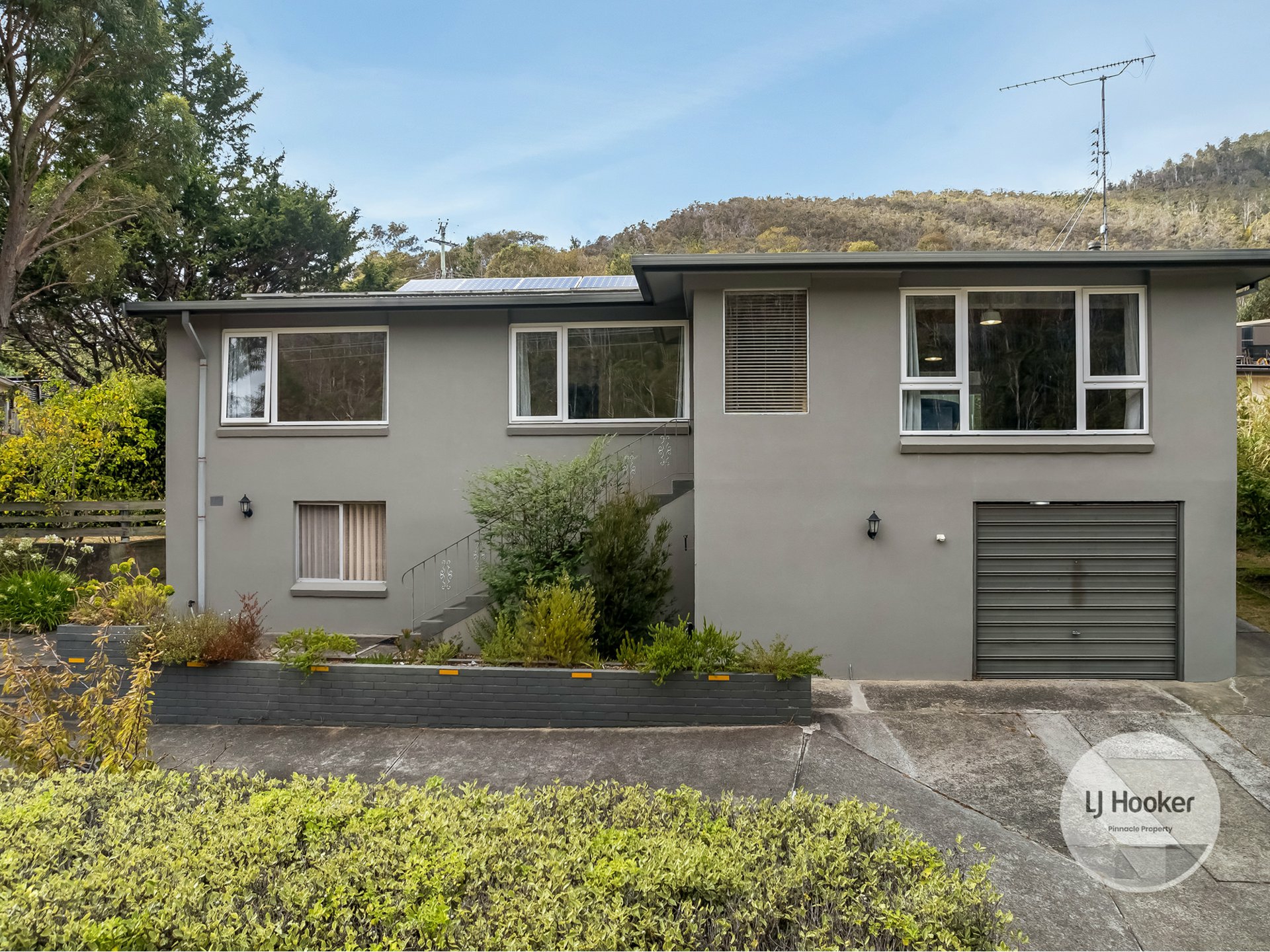 9 Glenlusk Road, BERRIEDALE