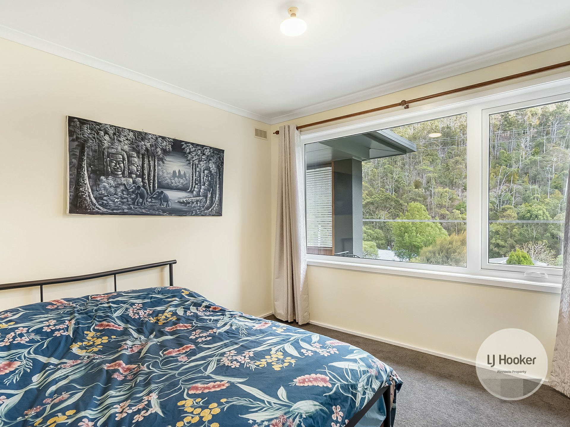 9 Glenlusk Road, BERRIEDALE