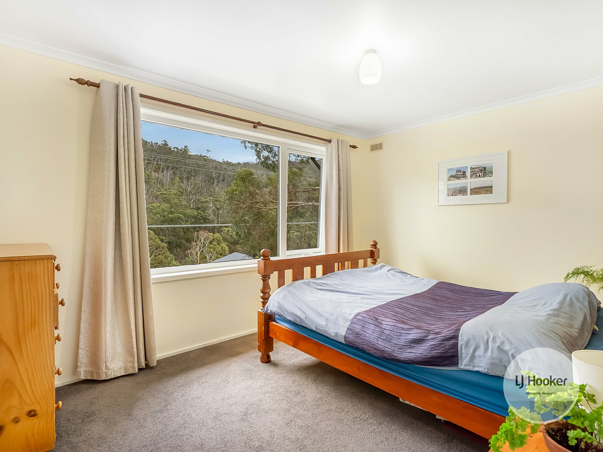9 Glenlusk Road, BERRIEDALE