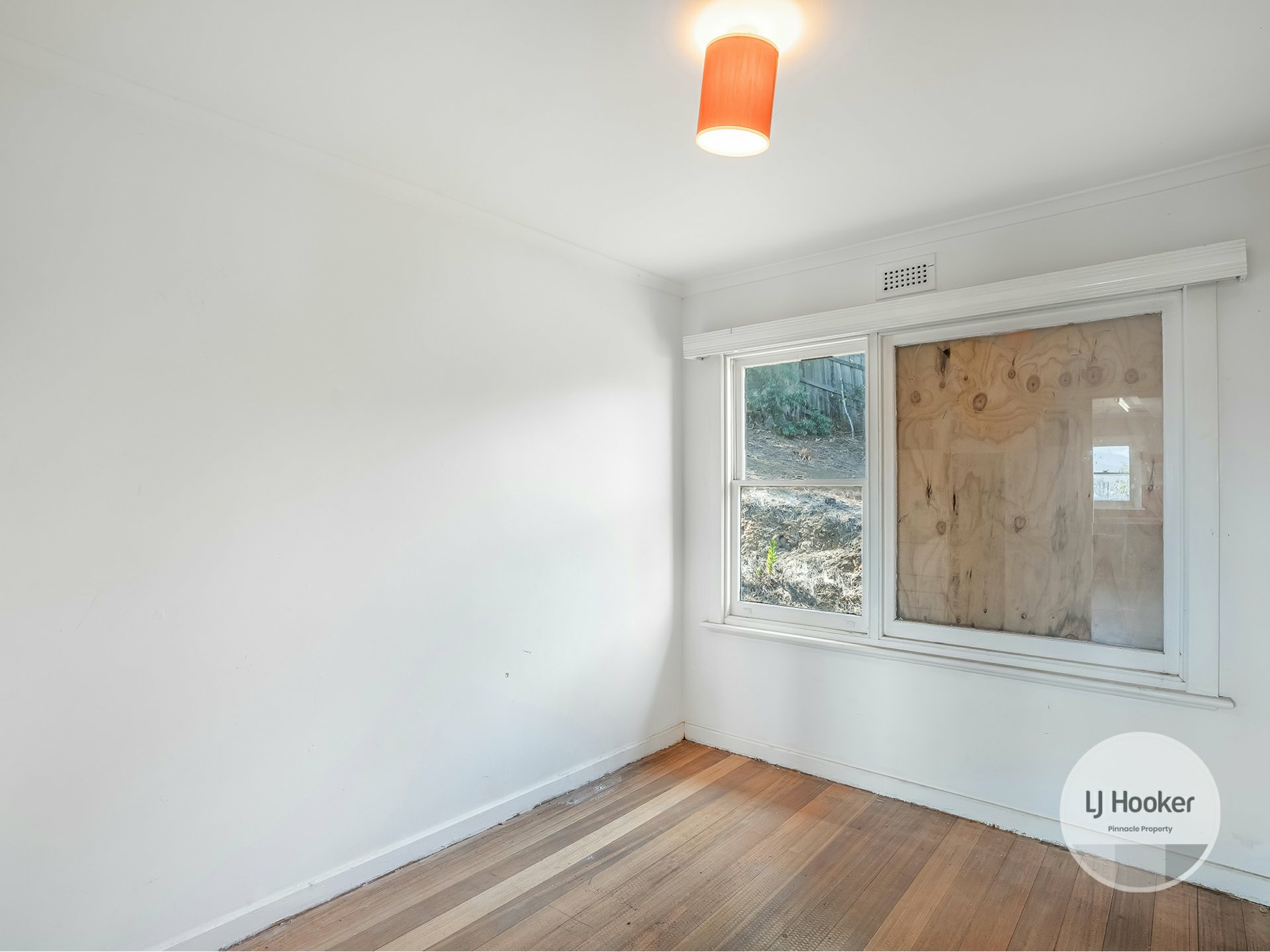 97 Gordons Hill Road Lindisfarne TAS House for Sale LJ Hooker