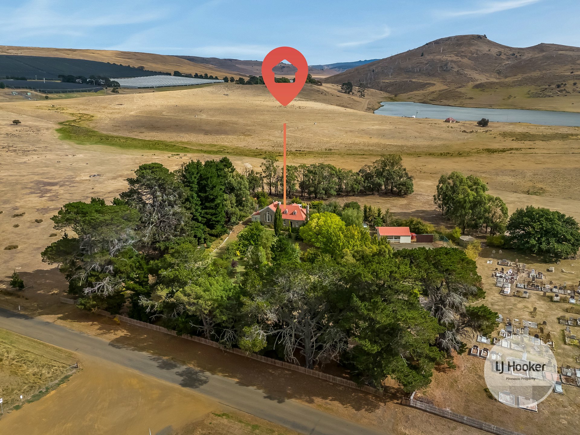 470 Jericho Road, JERICHO