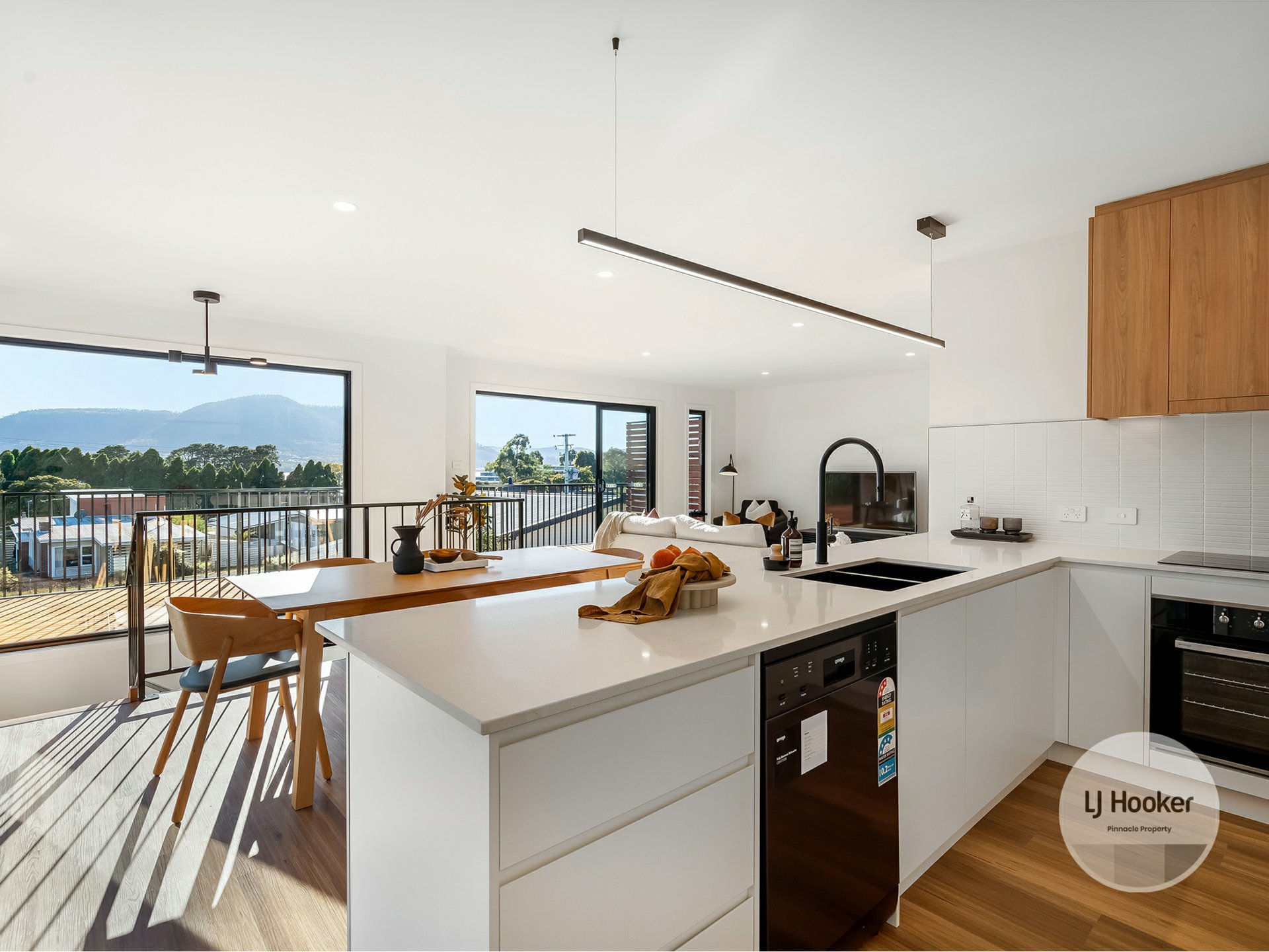 Unit 2/2 Stourton Street, ROSETTA