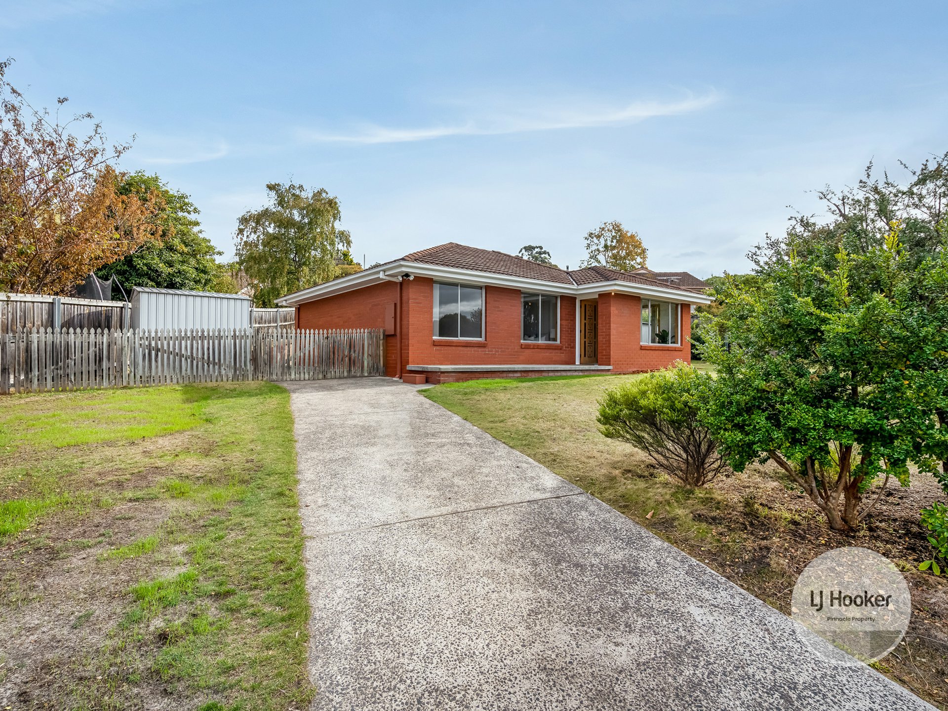 2 Calder Crescent, BLACKMANS BAY