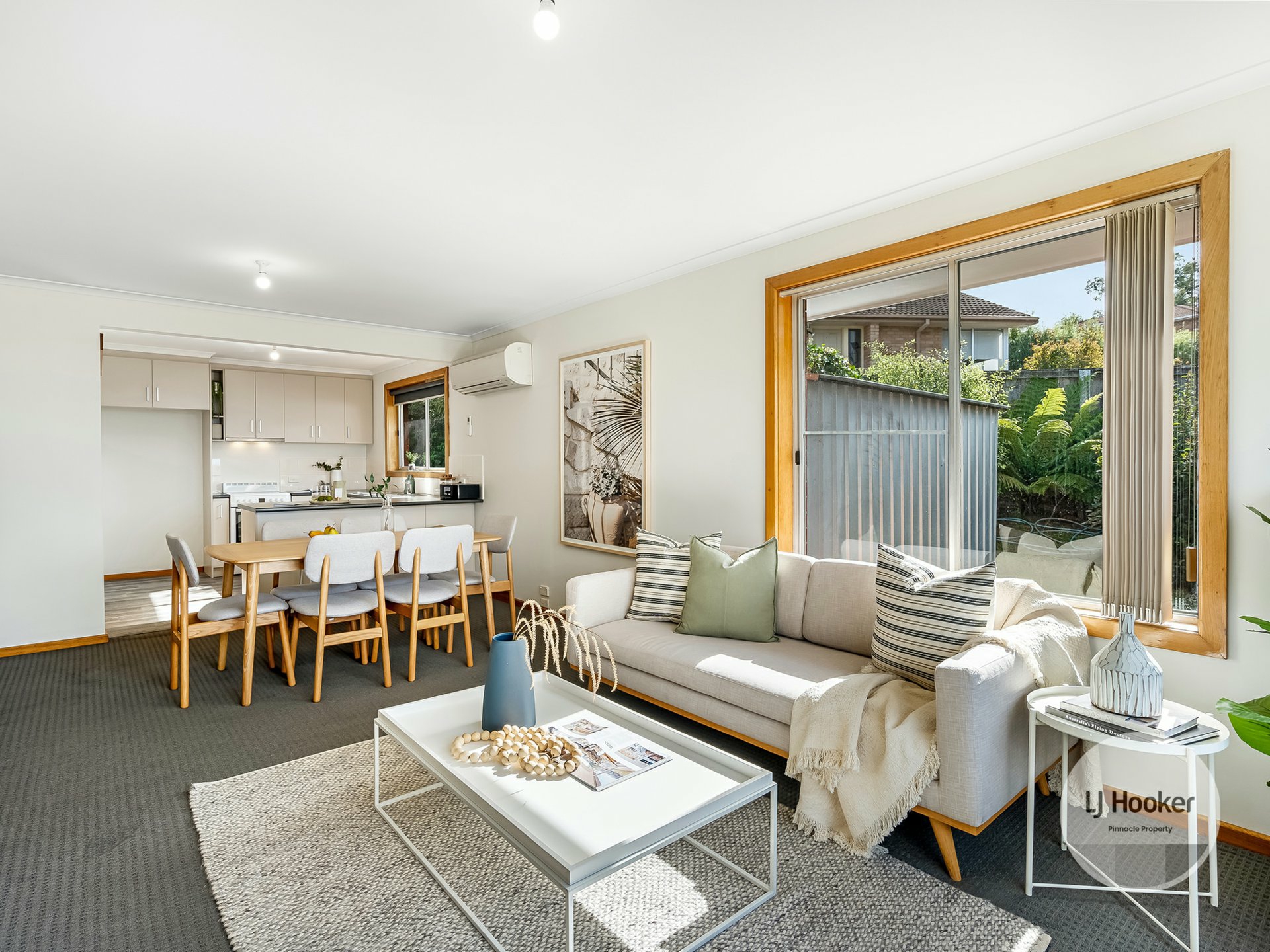 2 Calder Crescent, BLACKMANS BAY