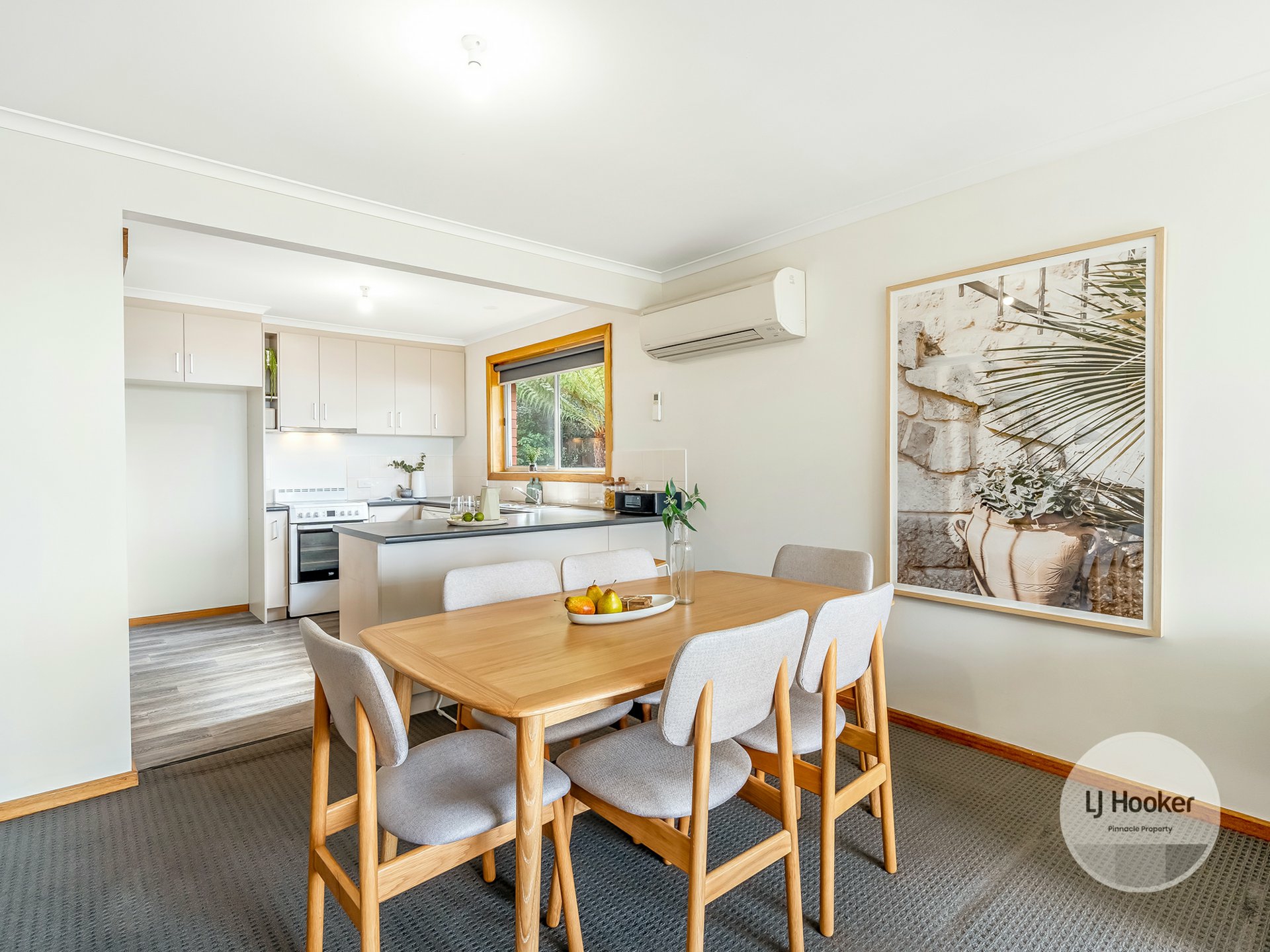 2 Calder Crescent, BLACKMANS BAY