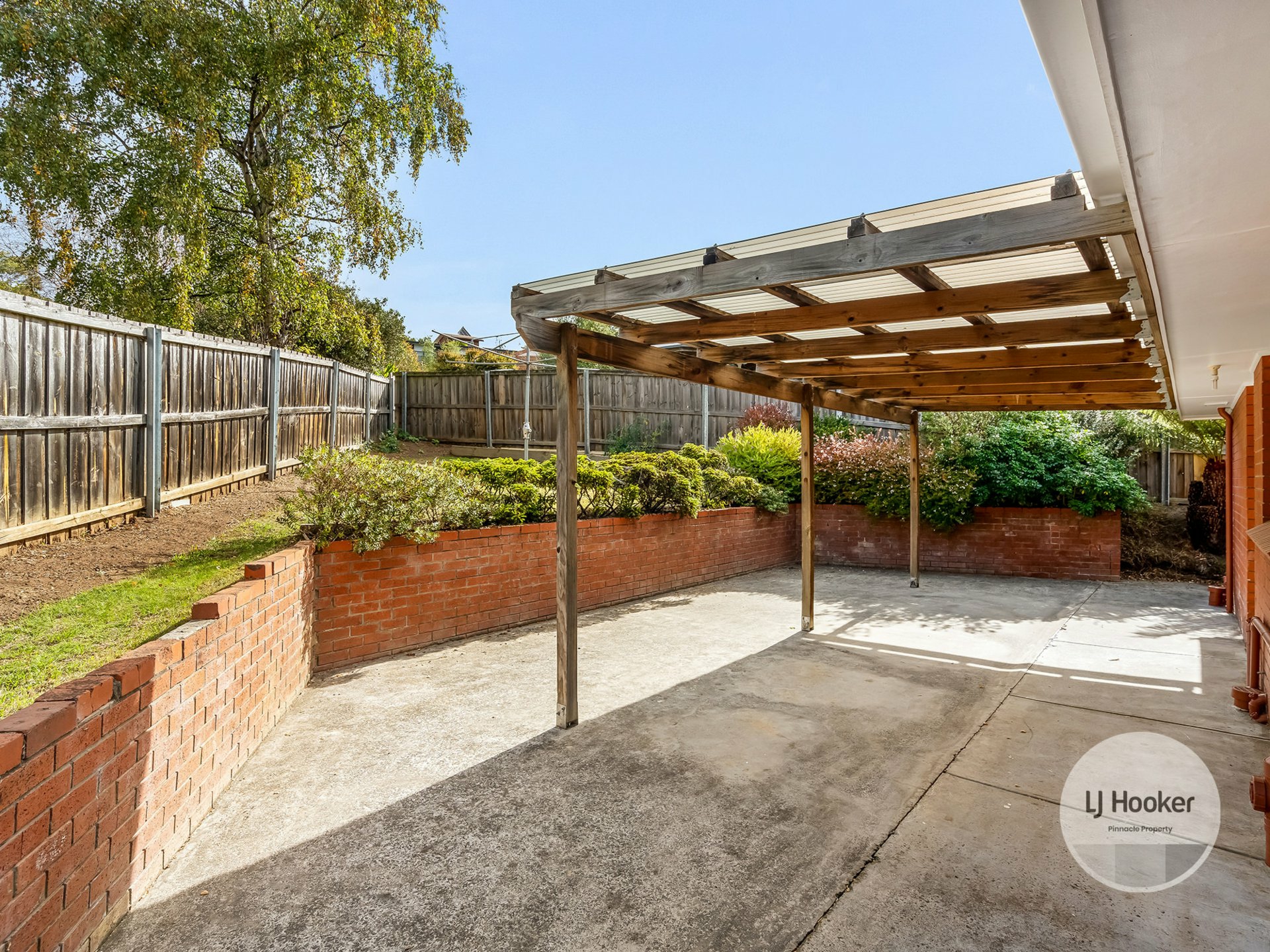 2 Calder Crescent, BLACKMANS BAY