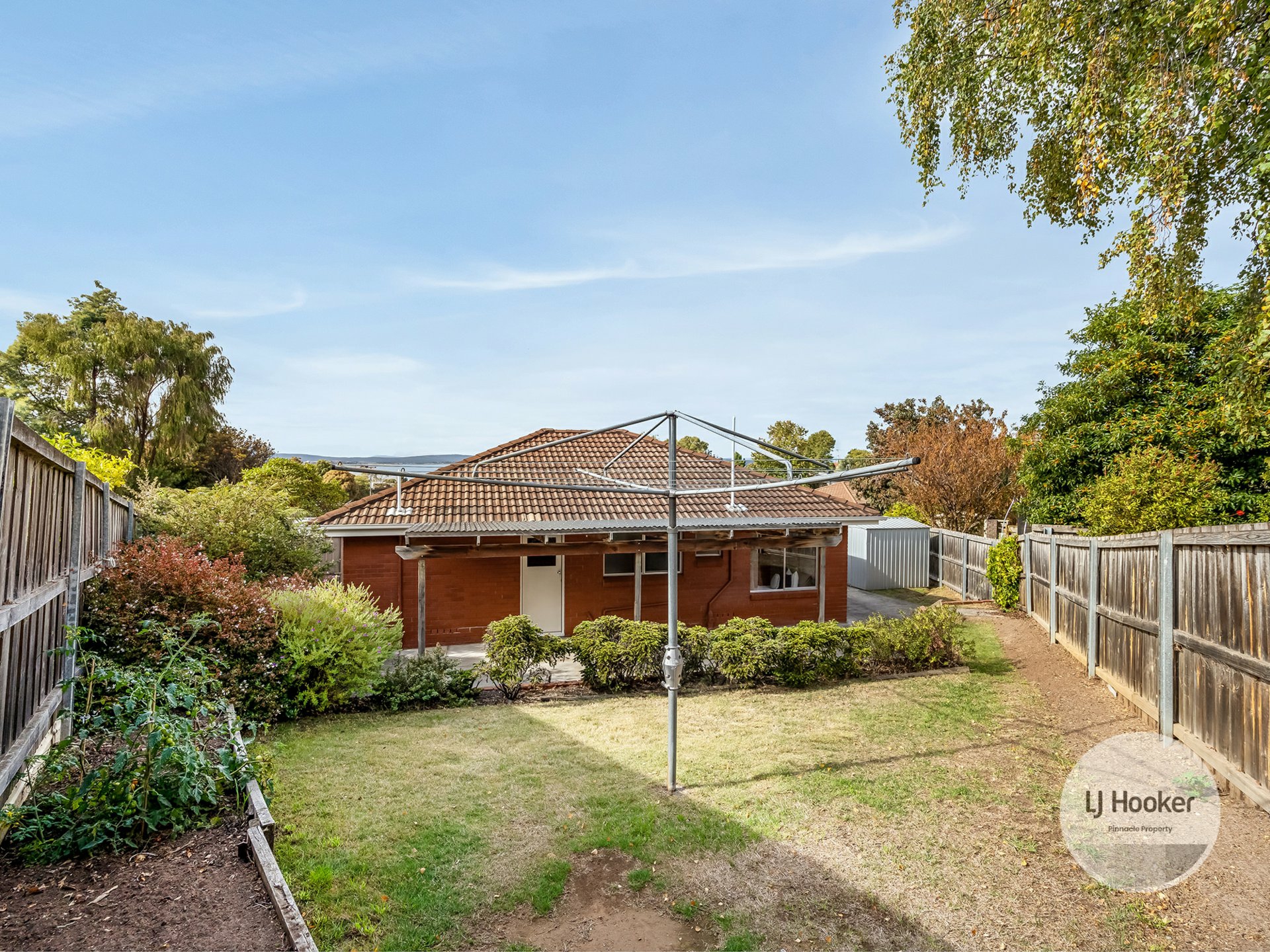 2 Calder Crescent, BLACKMANS BAY