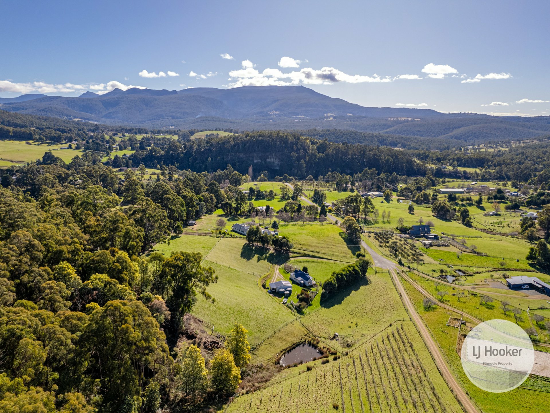 44 Cliff View Drive, ALLENS RIVULET