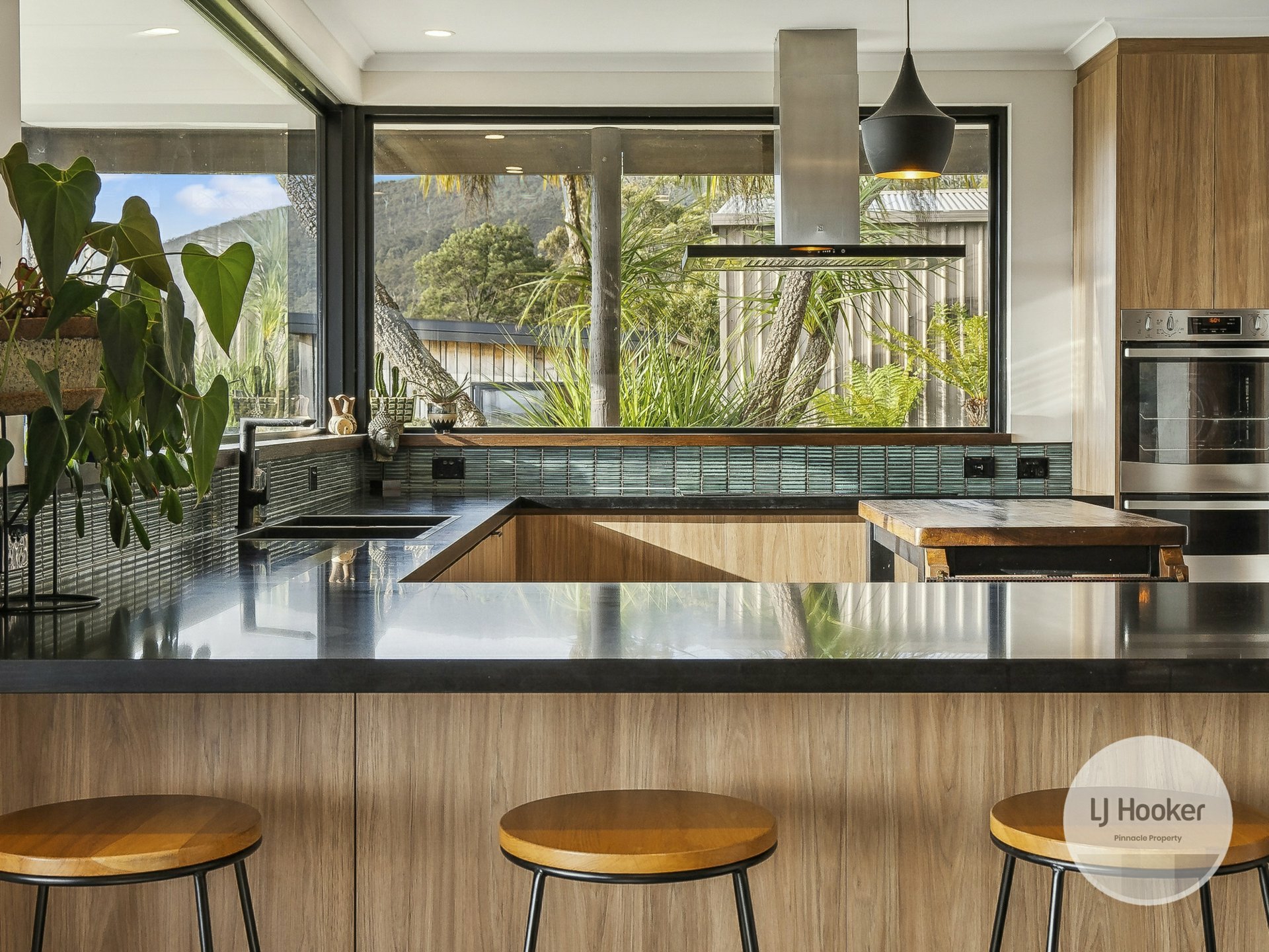 551 Woodbridge Hill Road, GARDNERS BAY