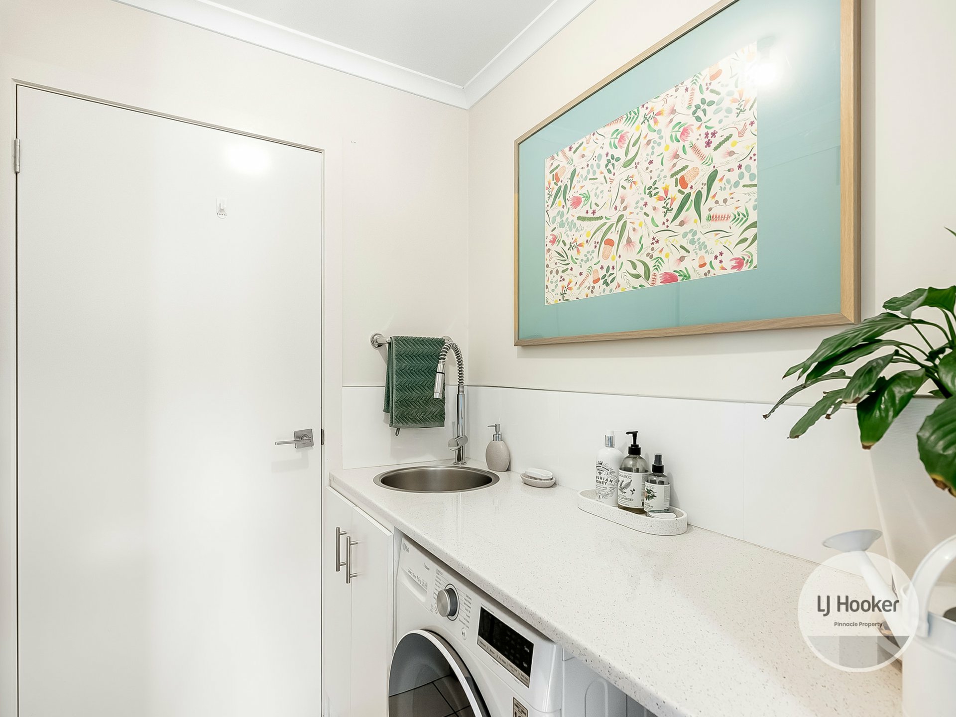 1/3 Willow Walk, AUSTINS FERRY