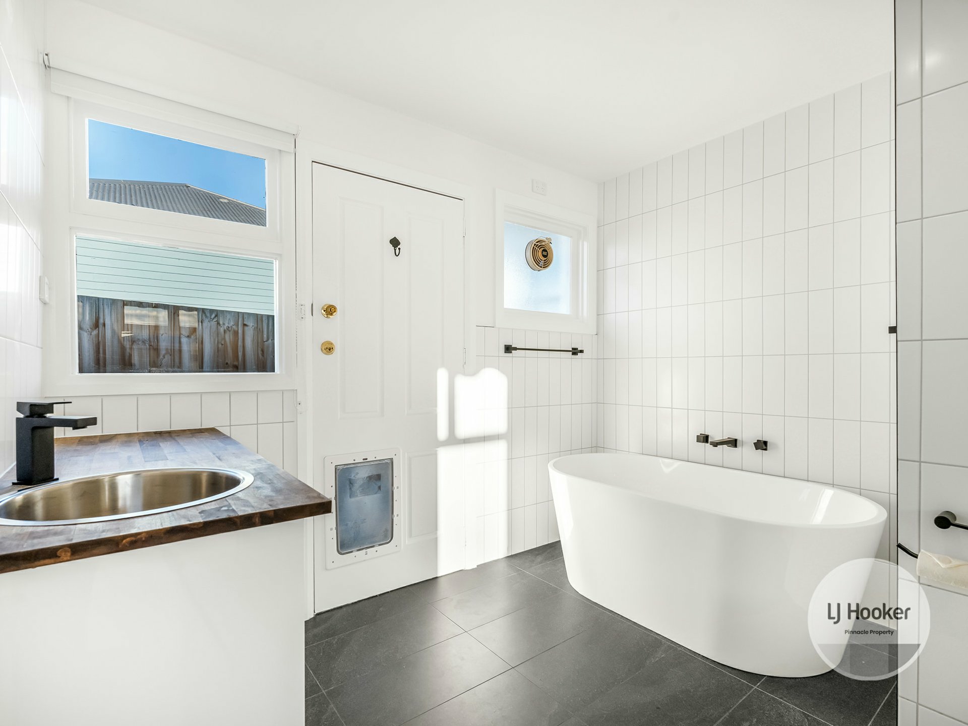 1/4 Mildura Street, BELLERIVE