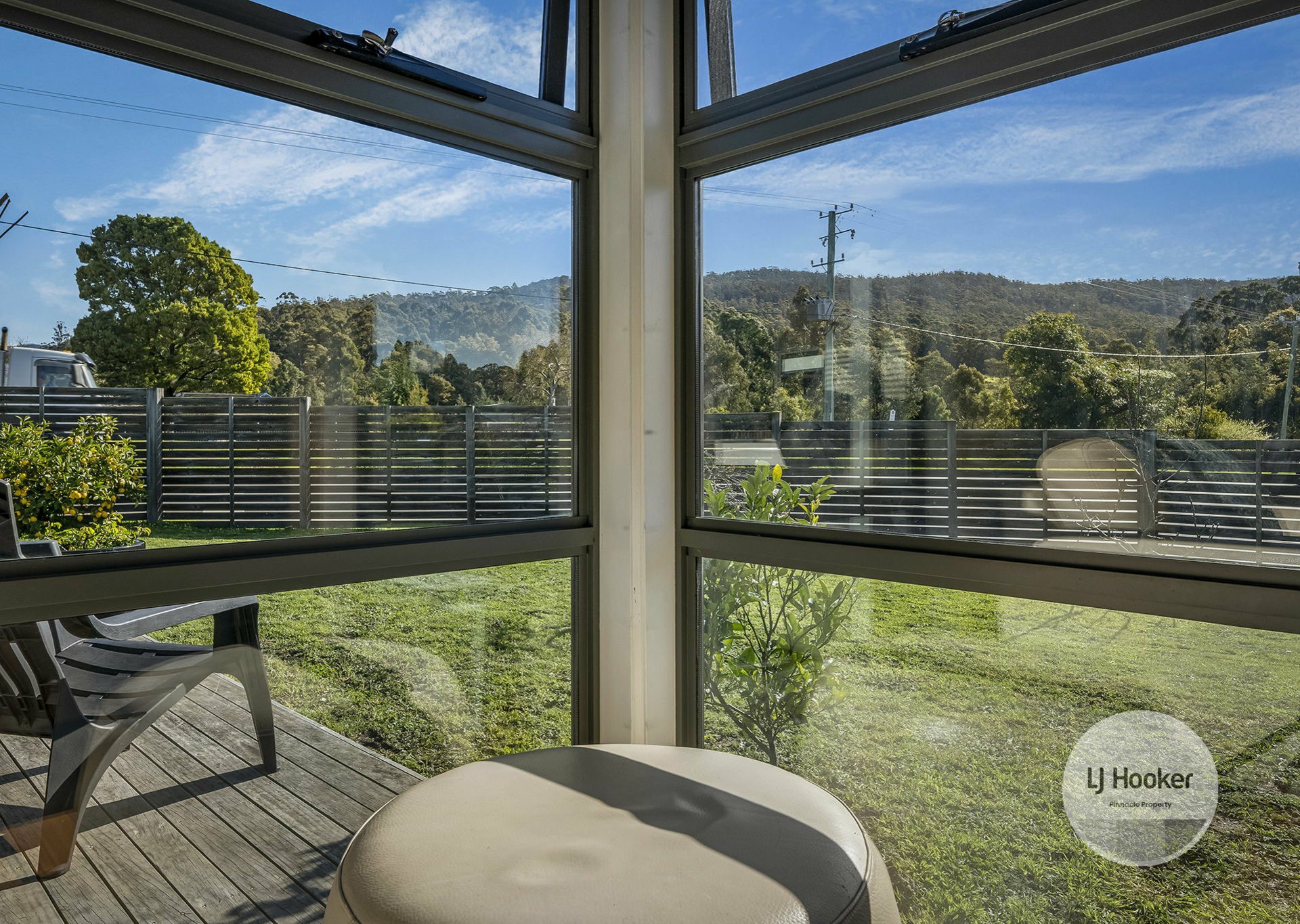 2 Snow Gum Drive, SNUG