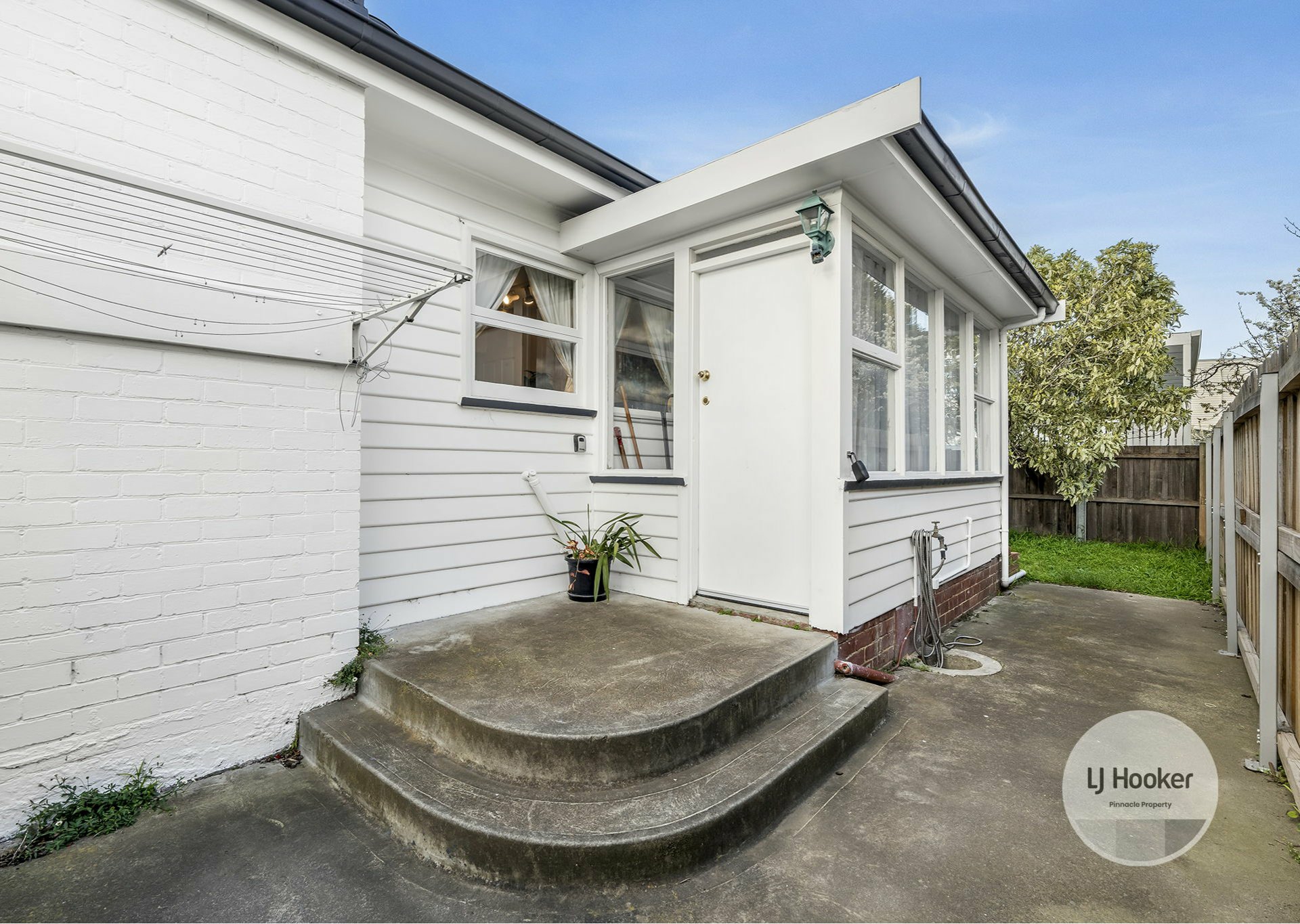 1/151 Clarence Street, HOWRAH