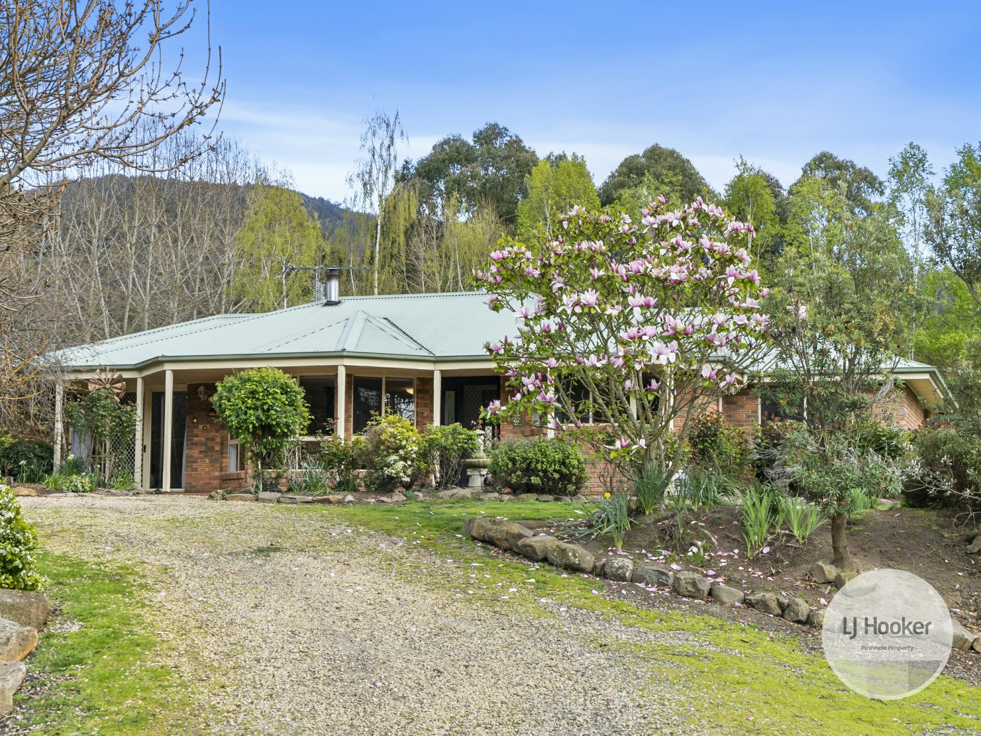 680 Lachlan Road, LACHLAN