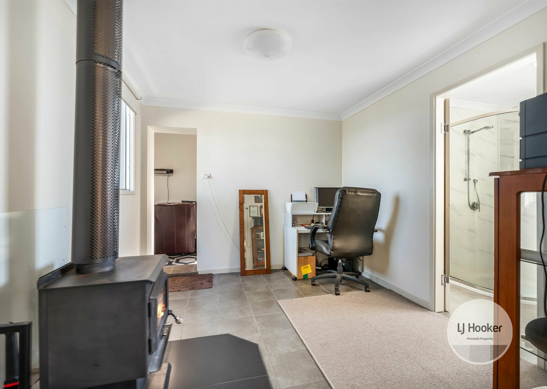 646 Shark Point Road, PENNA