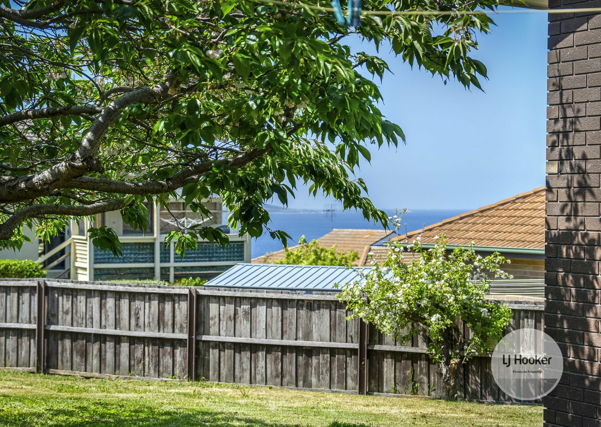 22 Diamond Drive, BLACKMANS BAY