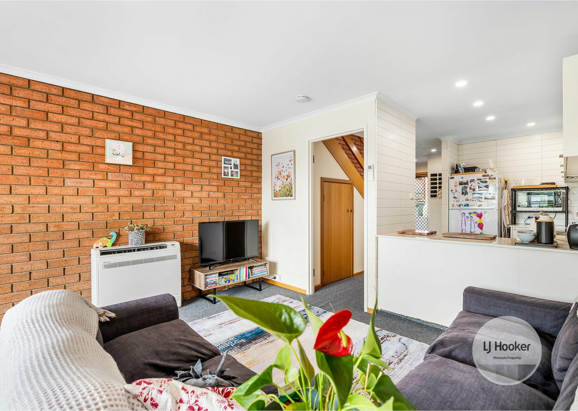 4/67 Giblin Street, LENAH VALLEY