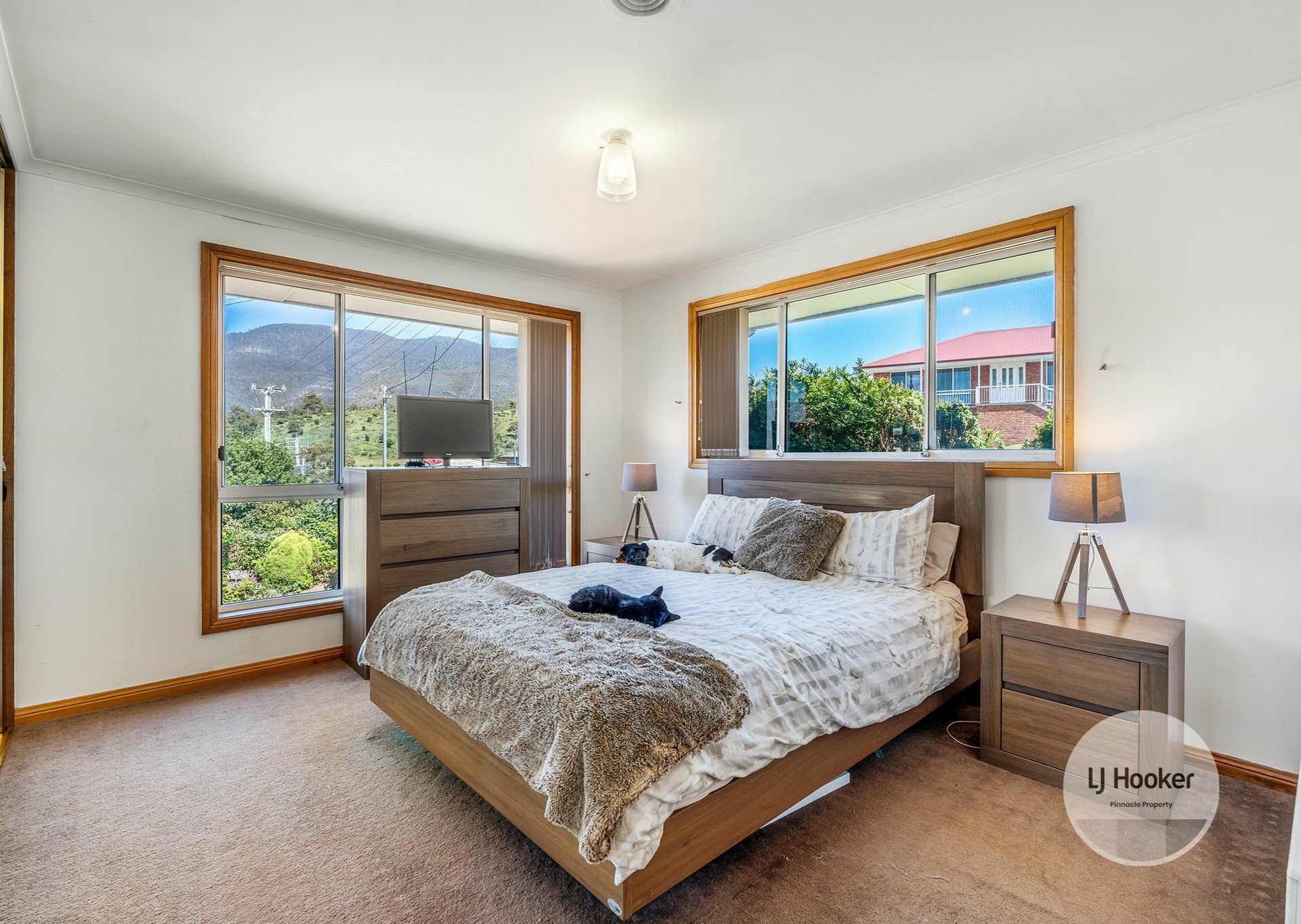 24 Chatterton Court, CLAREMONT