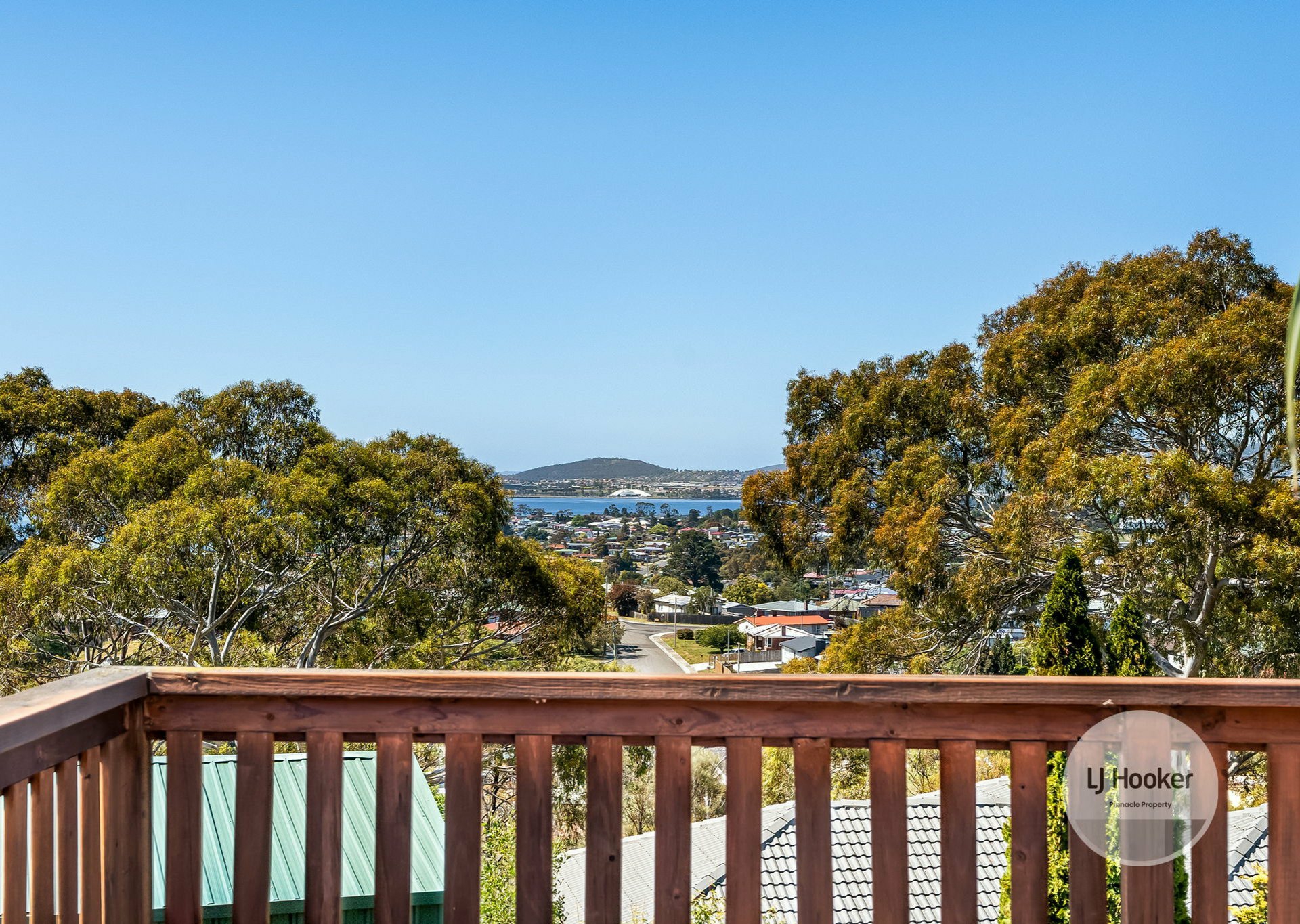 24 Chatterton Court, CLAREMONT