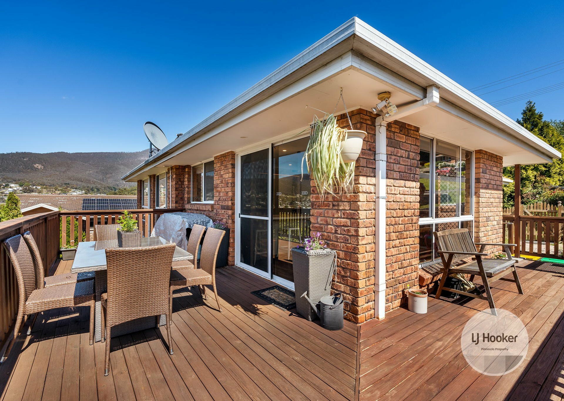 24 Chatterton Court, CLAREMONT