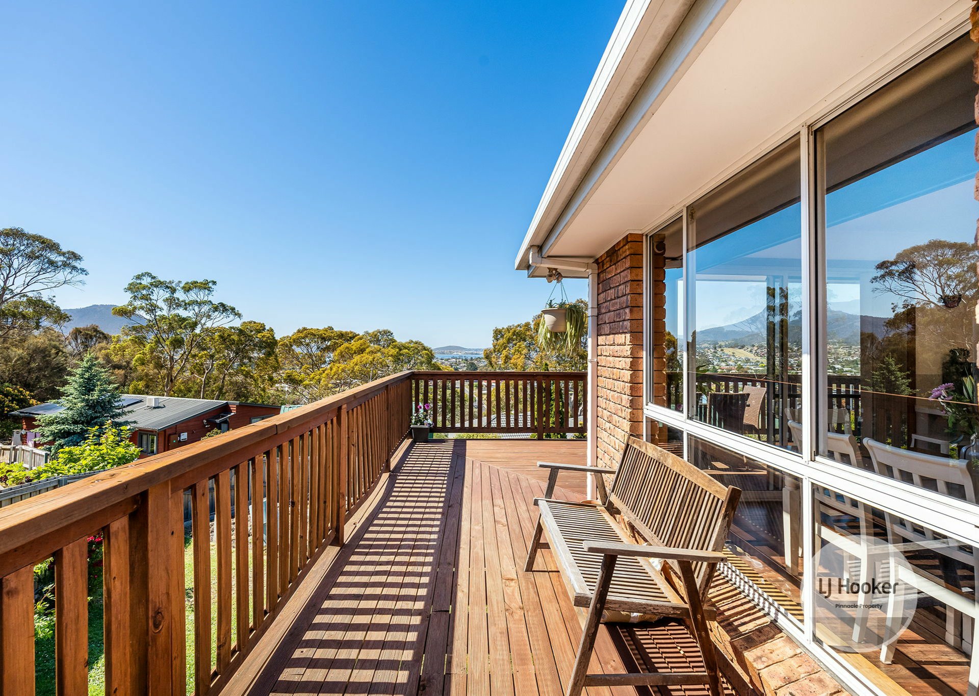 24 Chatterton Court, CLAREMONT