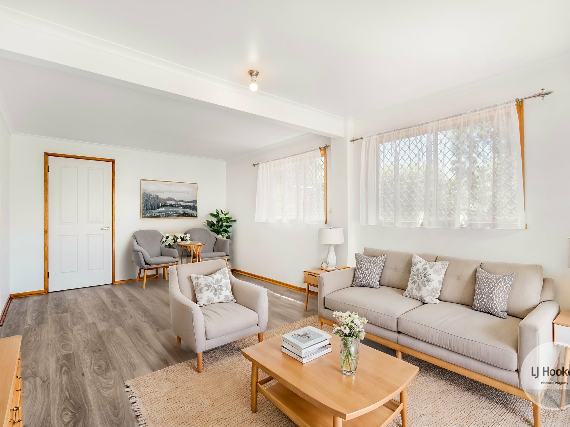 2/45 Alwyn Road, LENAH VALLEY