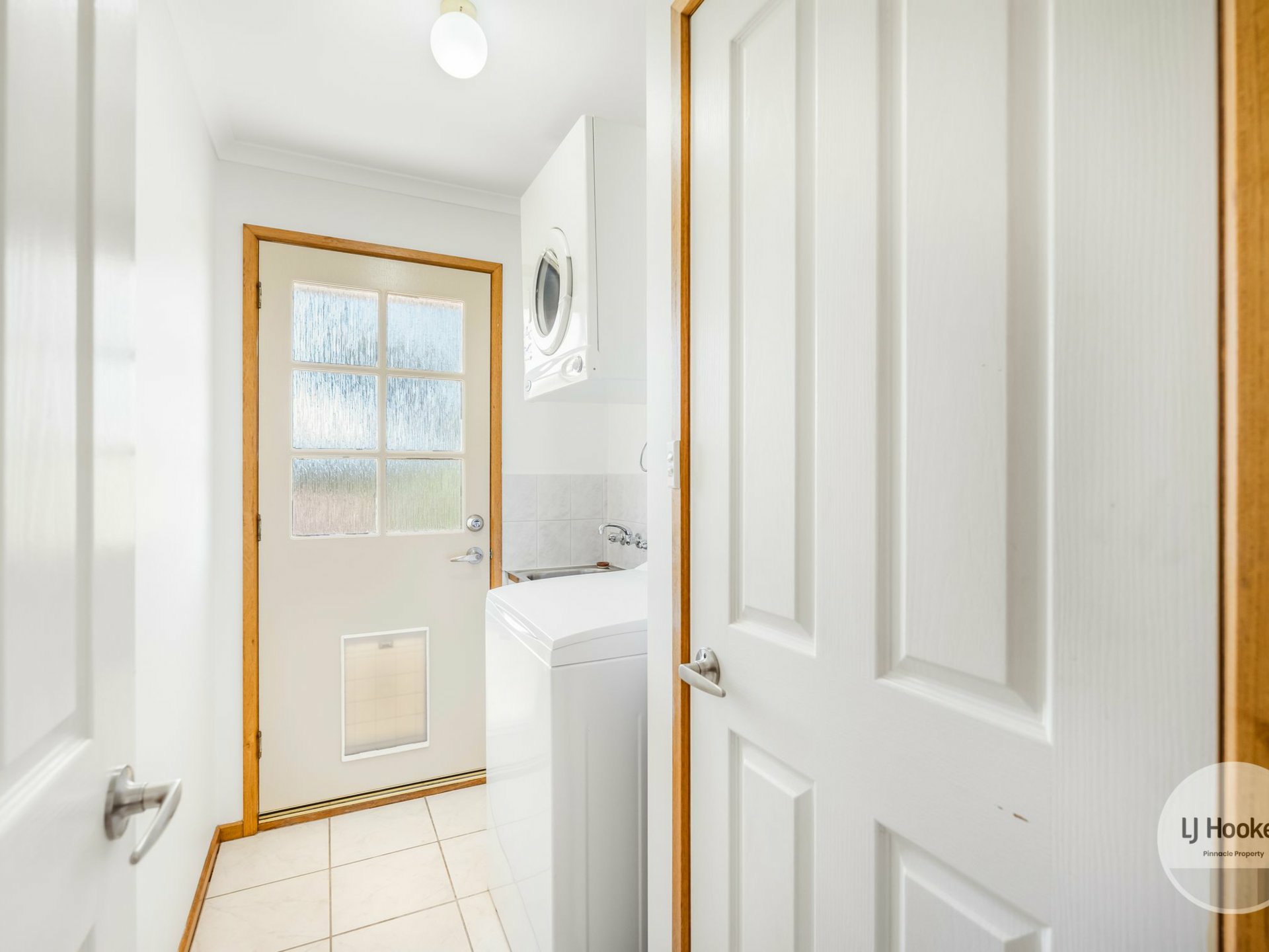 2/45 Alwyn Road, LENAH VALLEY