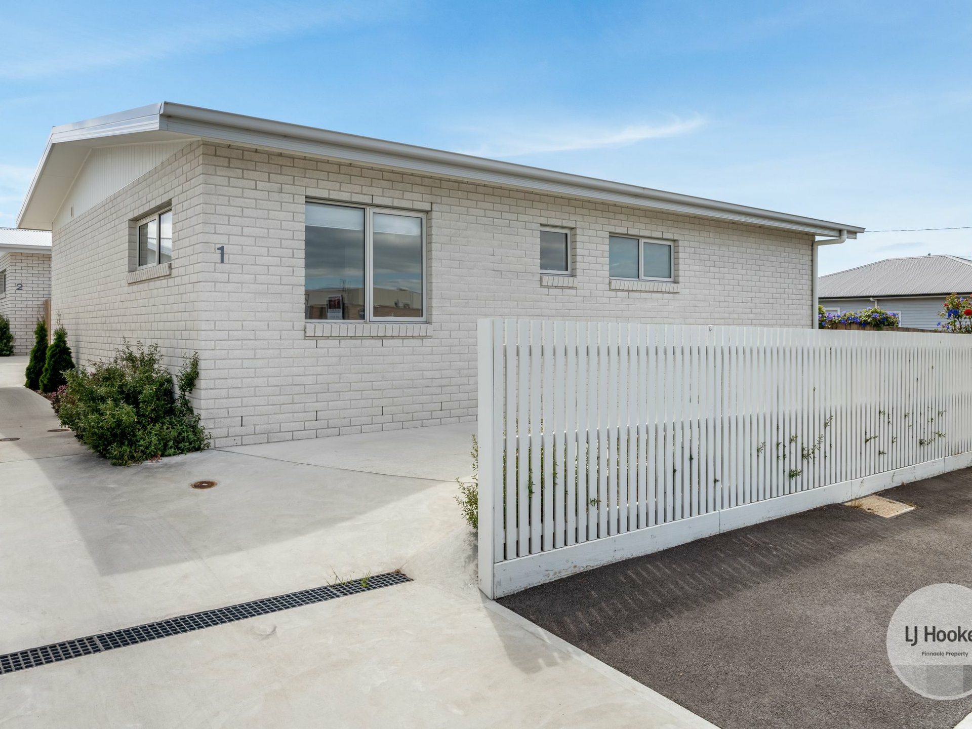 1/8 Bilton Street, CLAREMONT