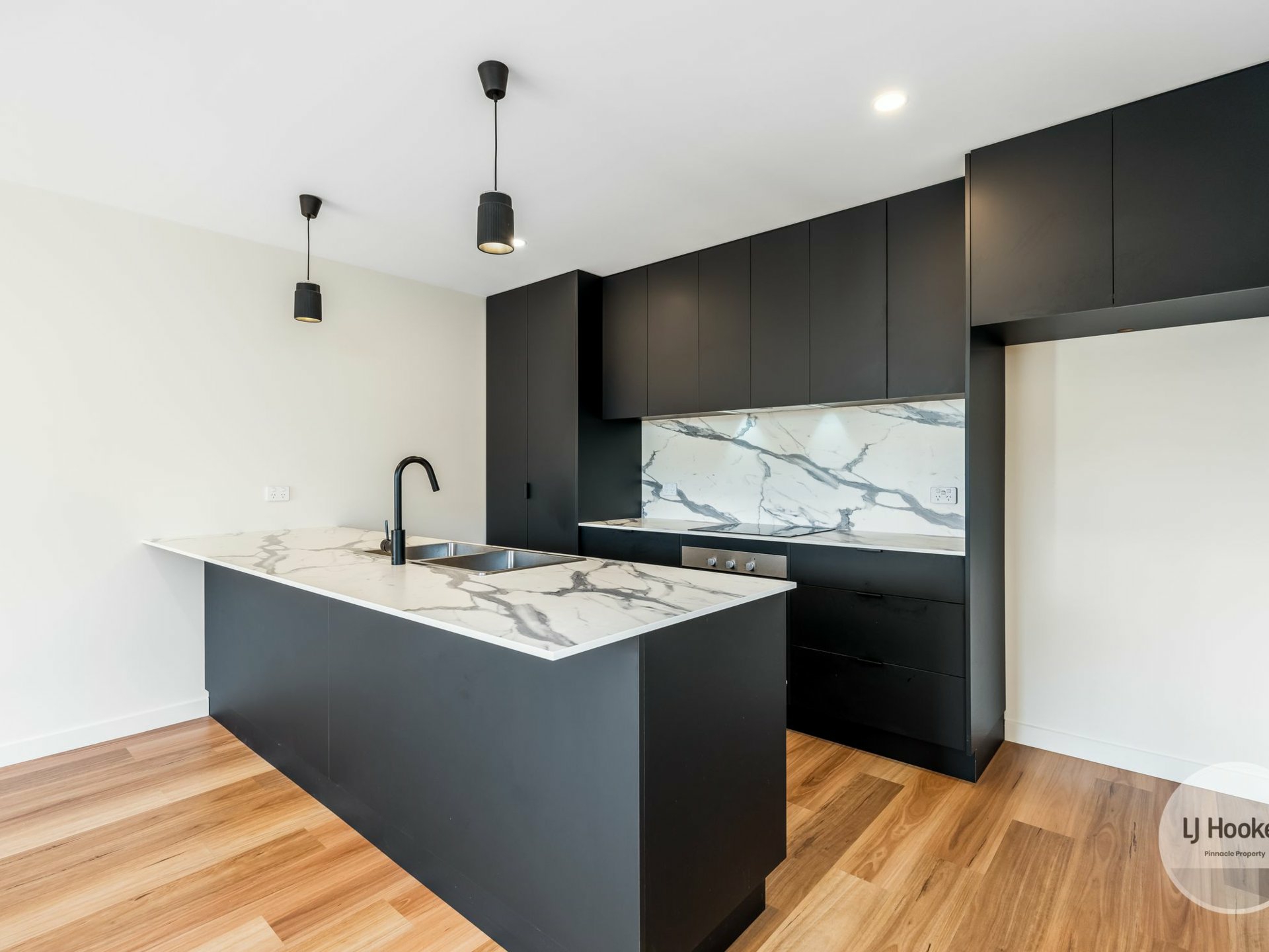 1/8 Bilton Street, CLAREMONT