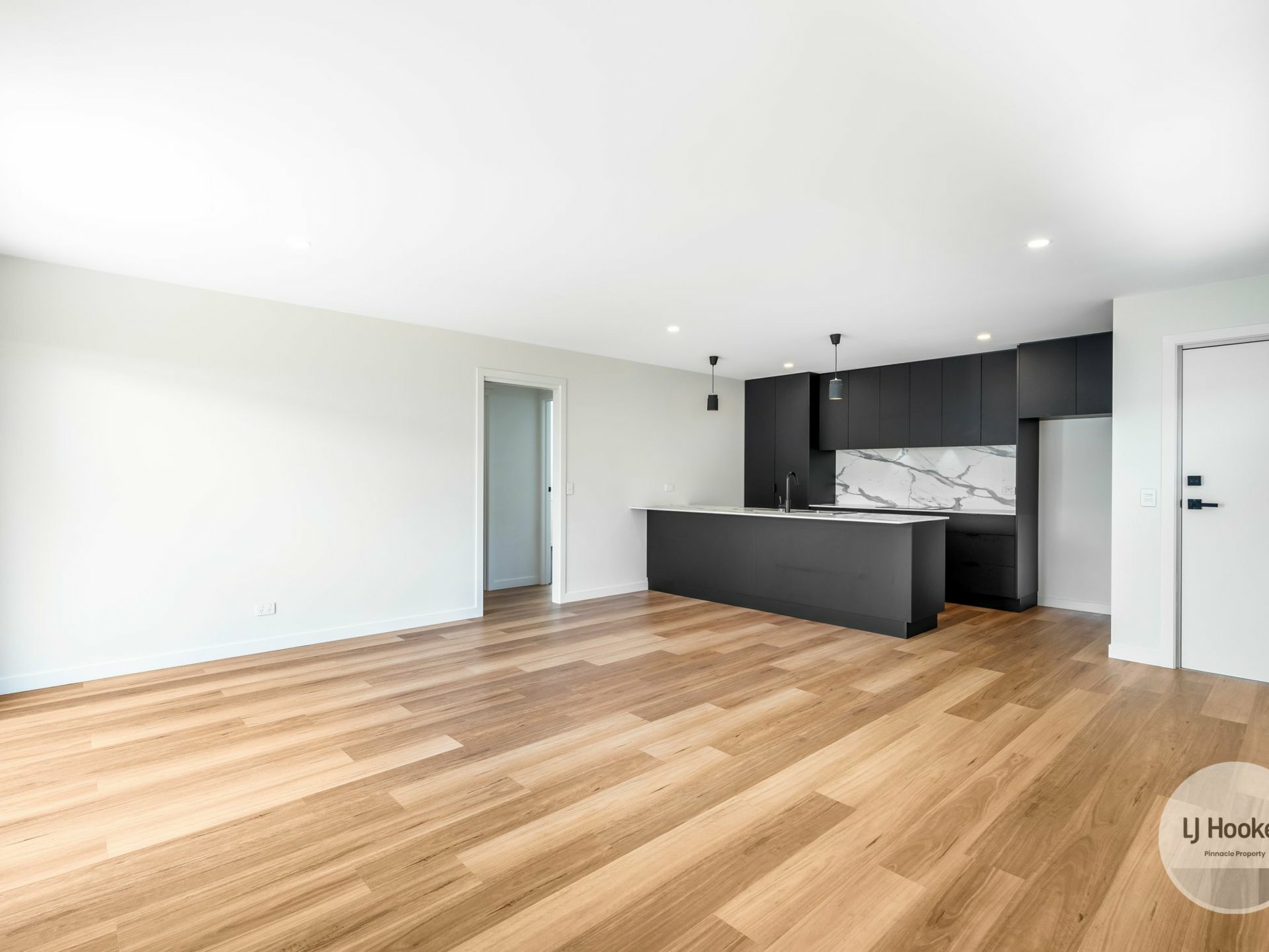 1/8 Bilton Street, CLAREMONT