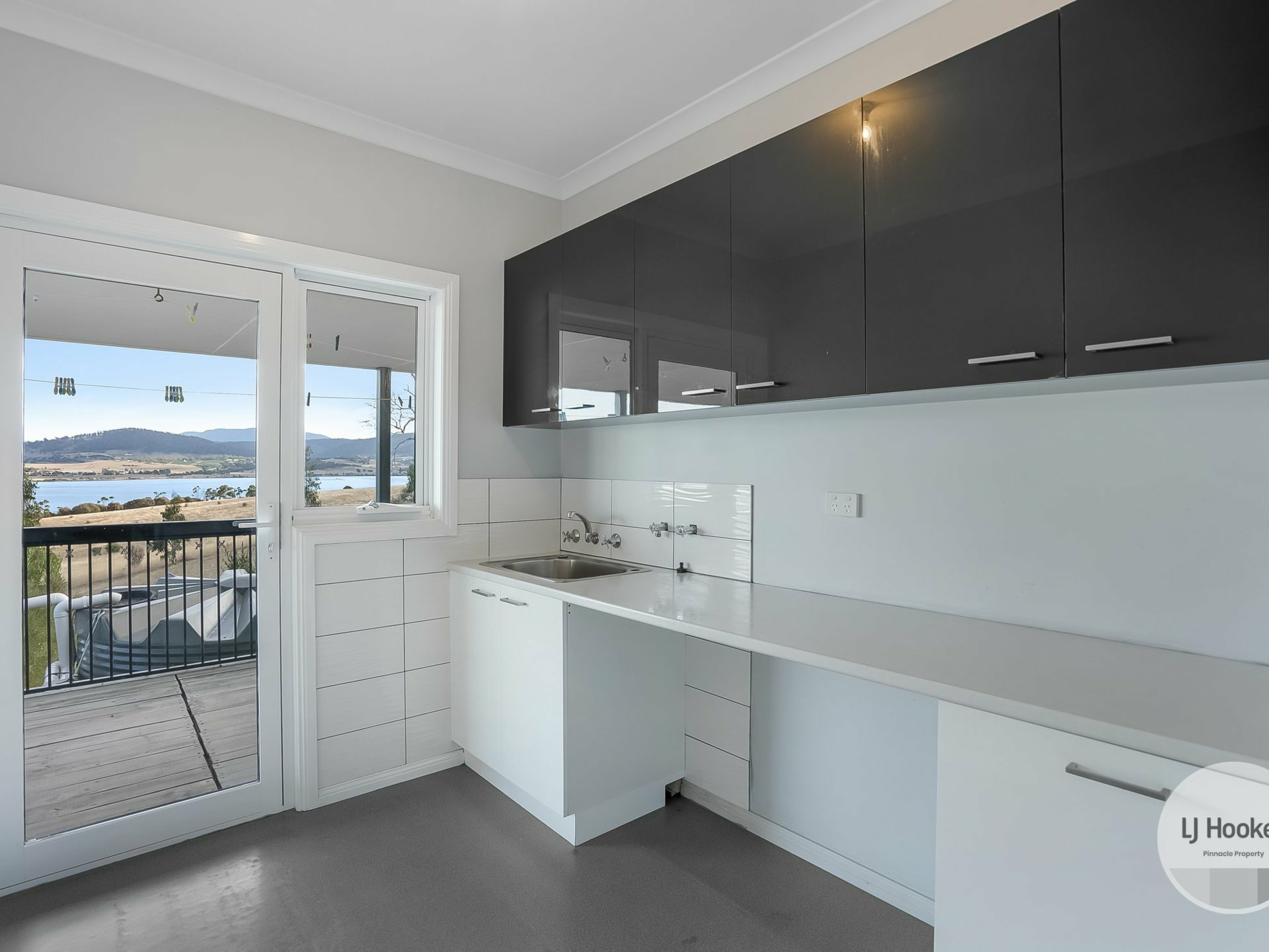 641 Shark Point Road, PENNA