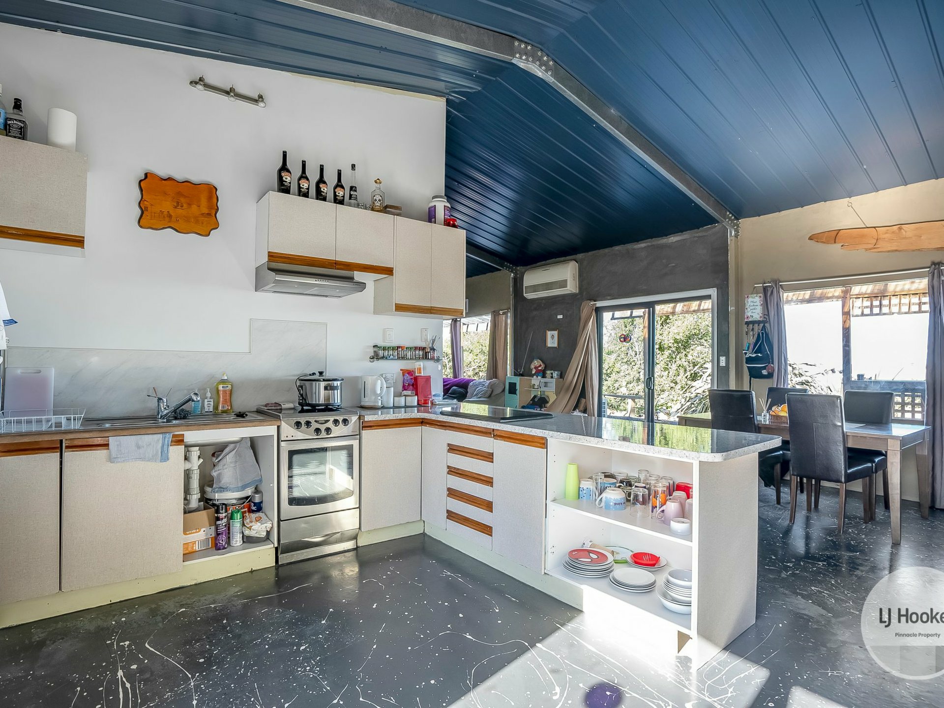 641 Shark Point Road, PENNA