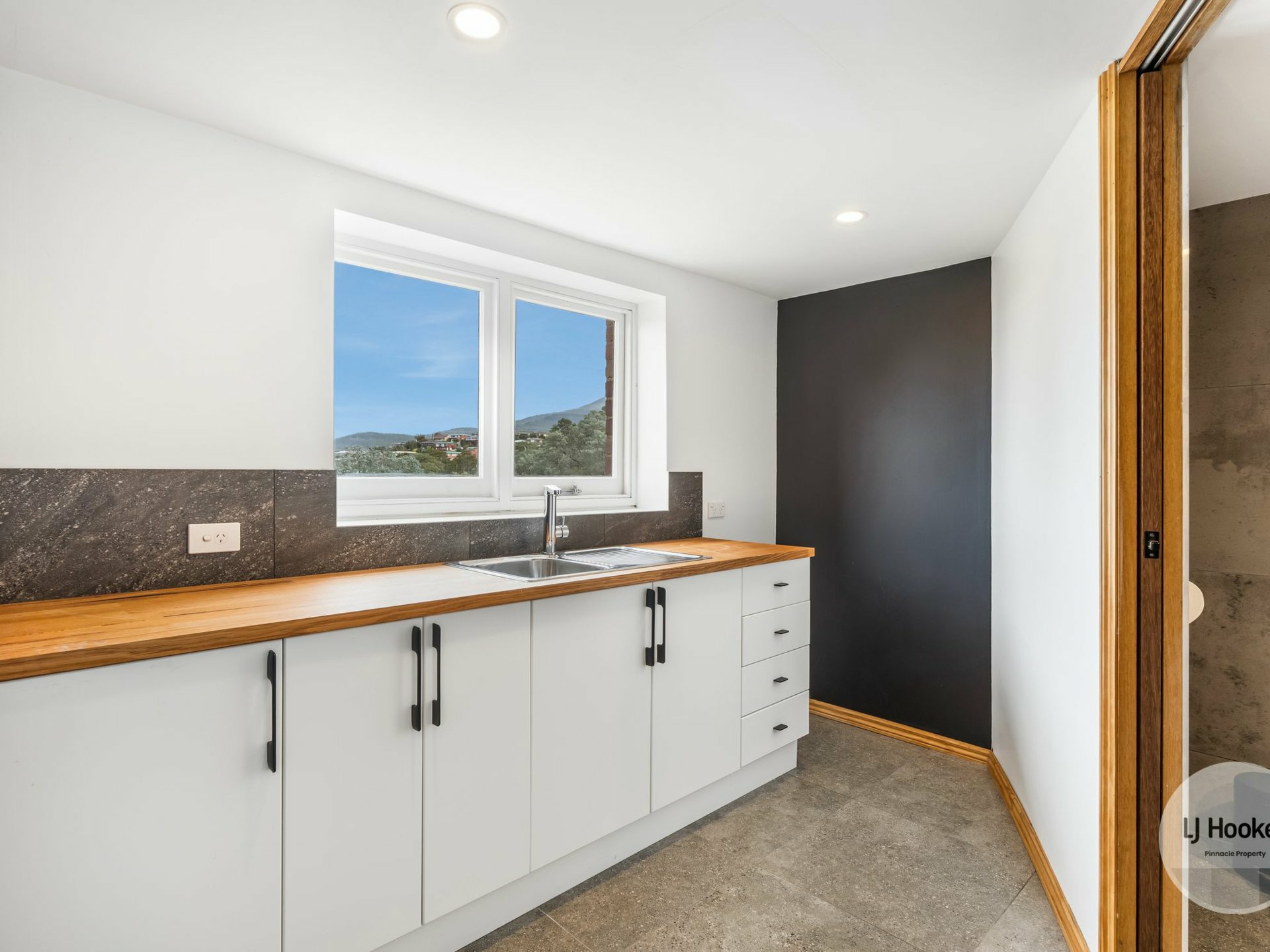25 Barclay Crescent, ROSETTA