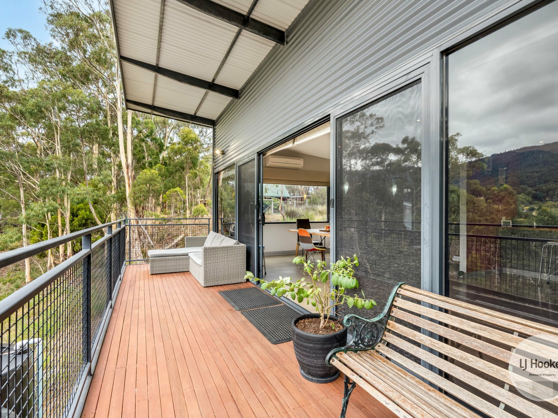 1591 Huon Road, LONGLEY