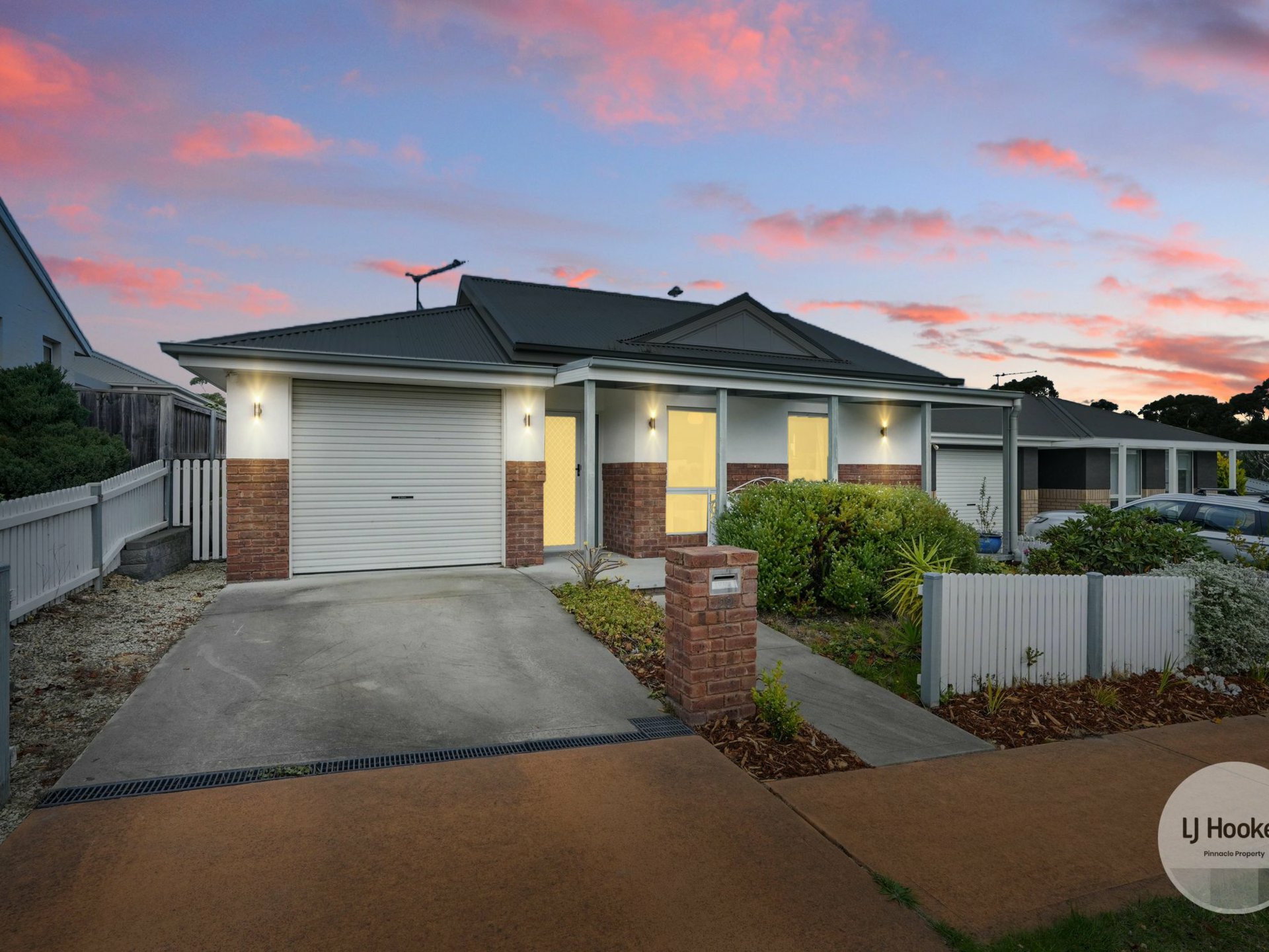 29 Alfreds Garden, KINGSTON