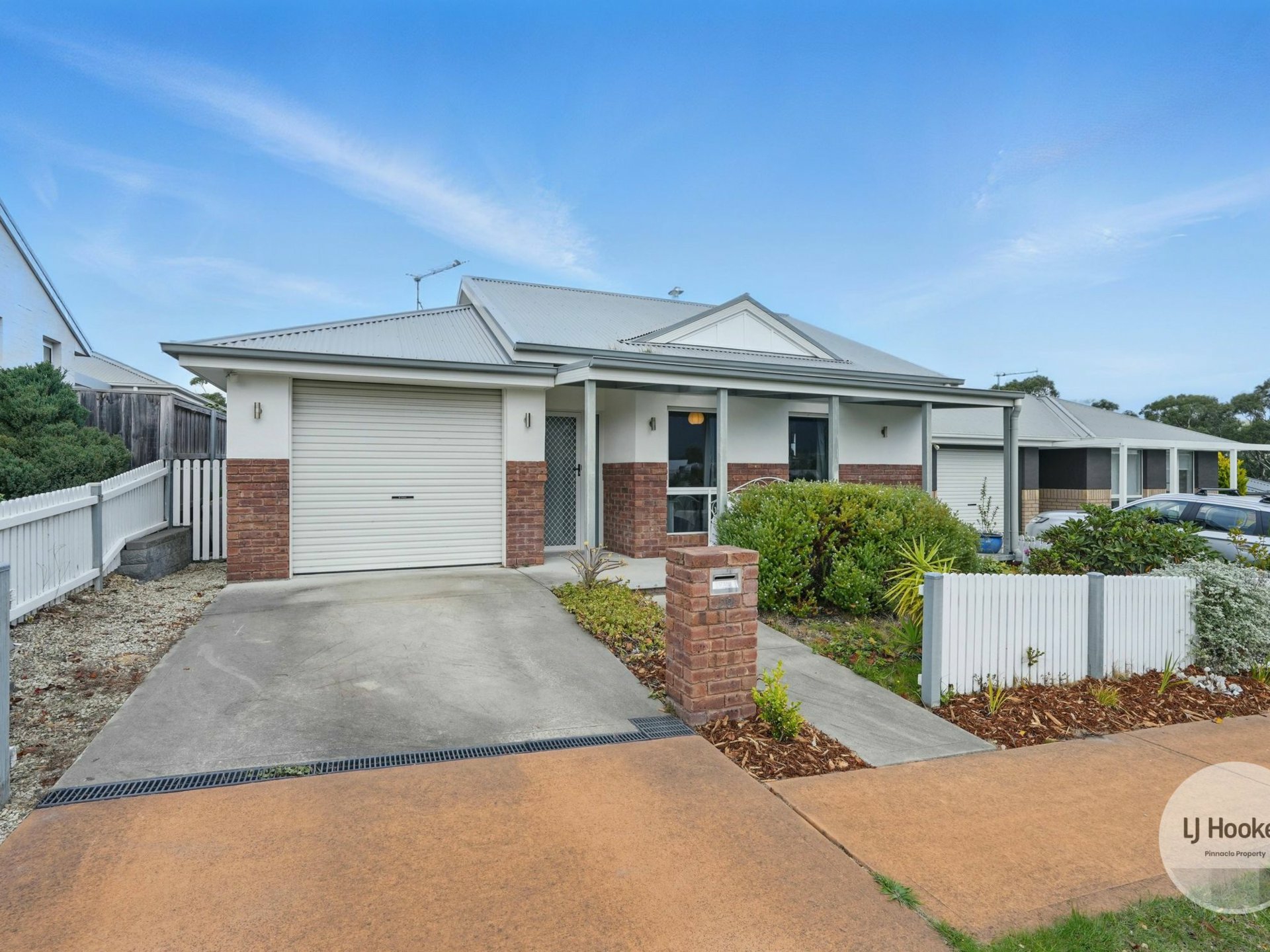 29 Alfreds Garden, KINGSTON